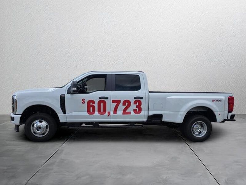 2026 Ford F-350 Super Duty XL - Photo 3