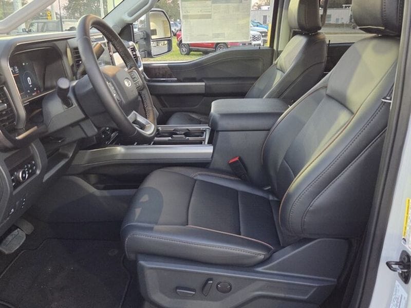 2026 Ford F-250 Super Duty Lariat - Photo 9