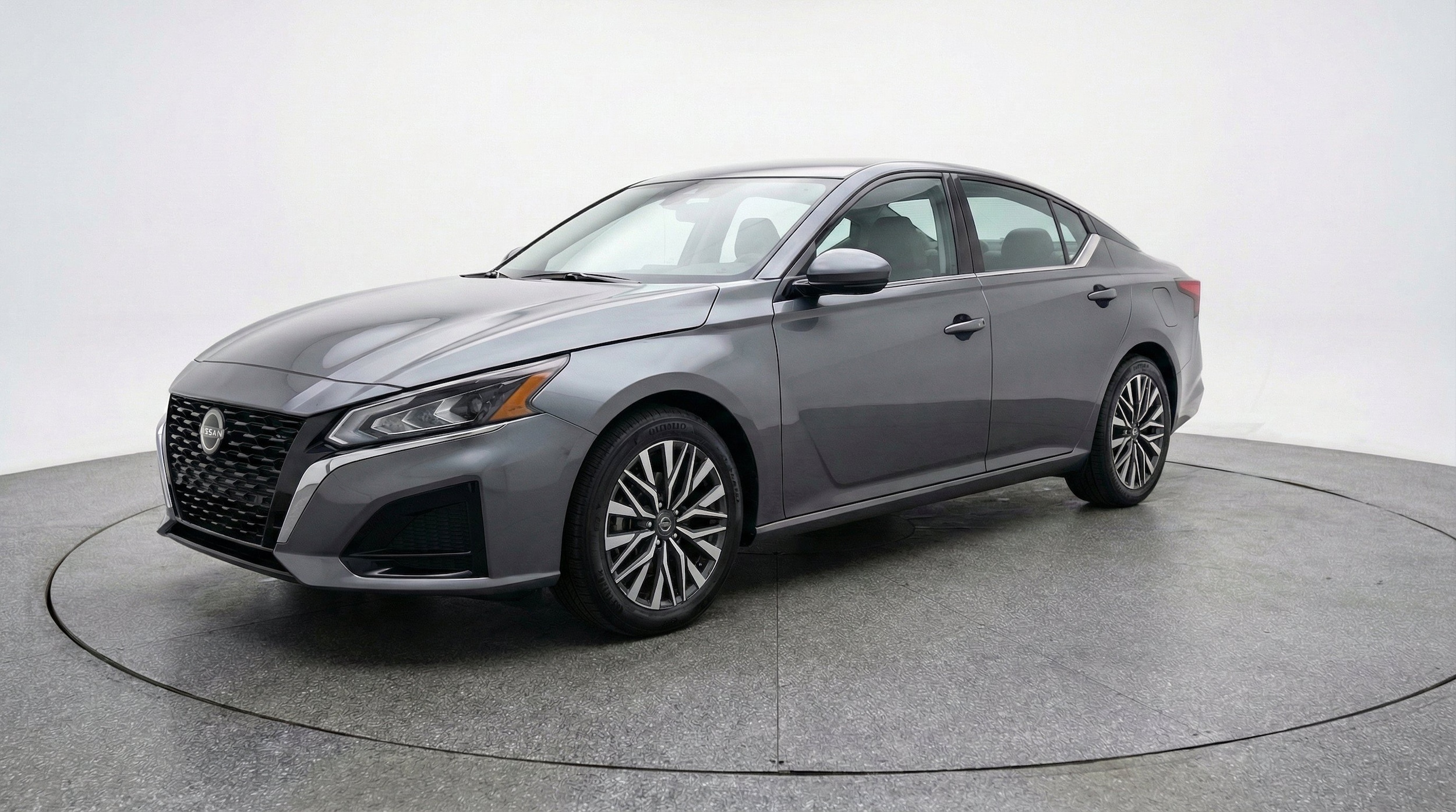 Thumbnail: 2025 Nissan Altima - 3