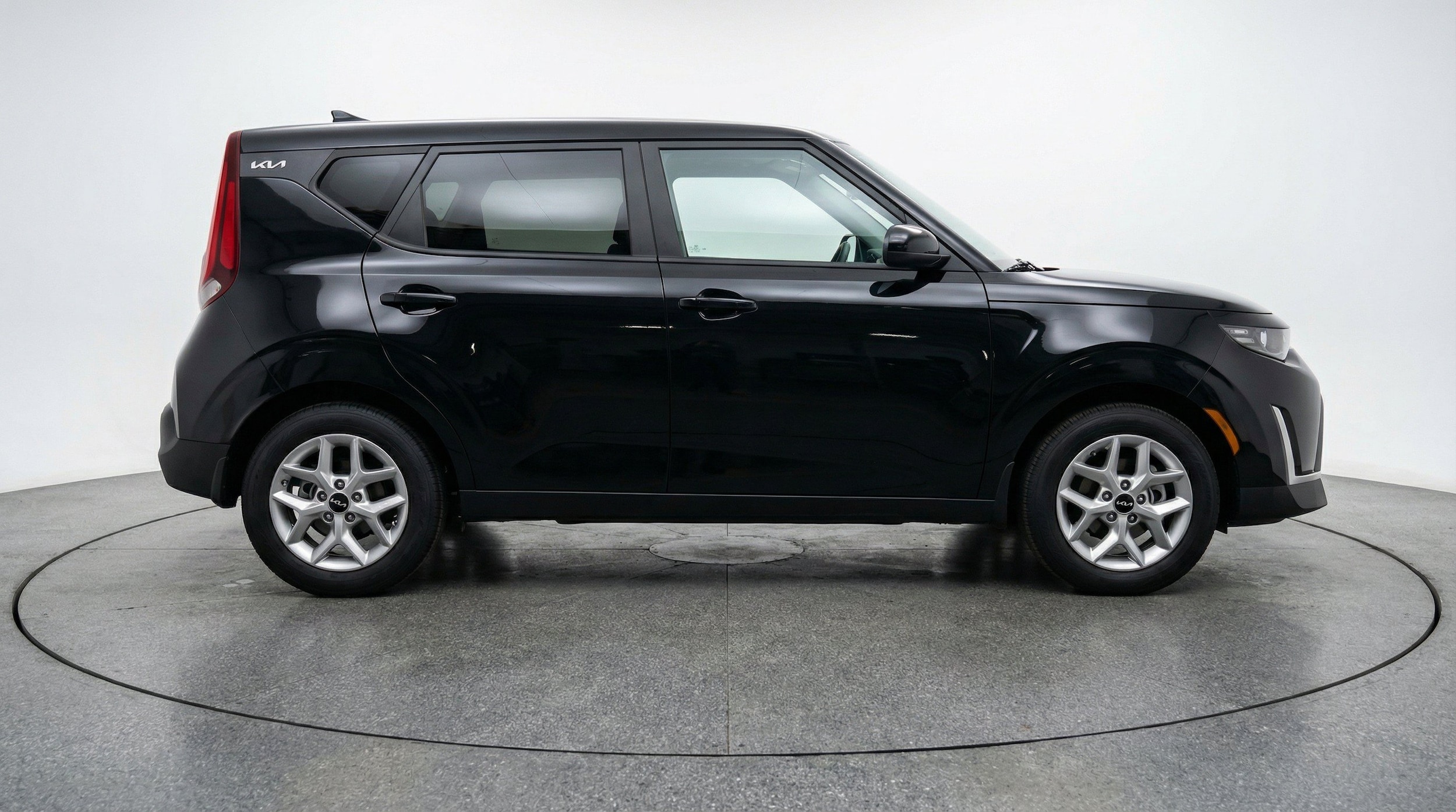 Thumbnail: 2025 Kia Soul - 11
