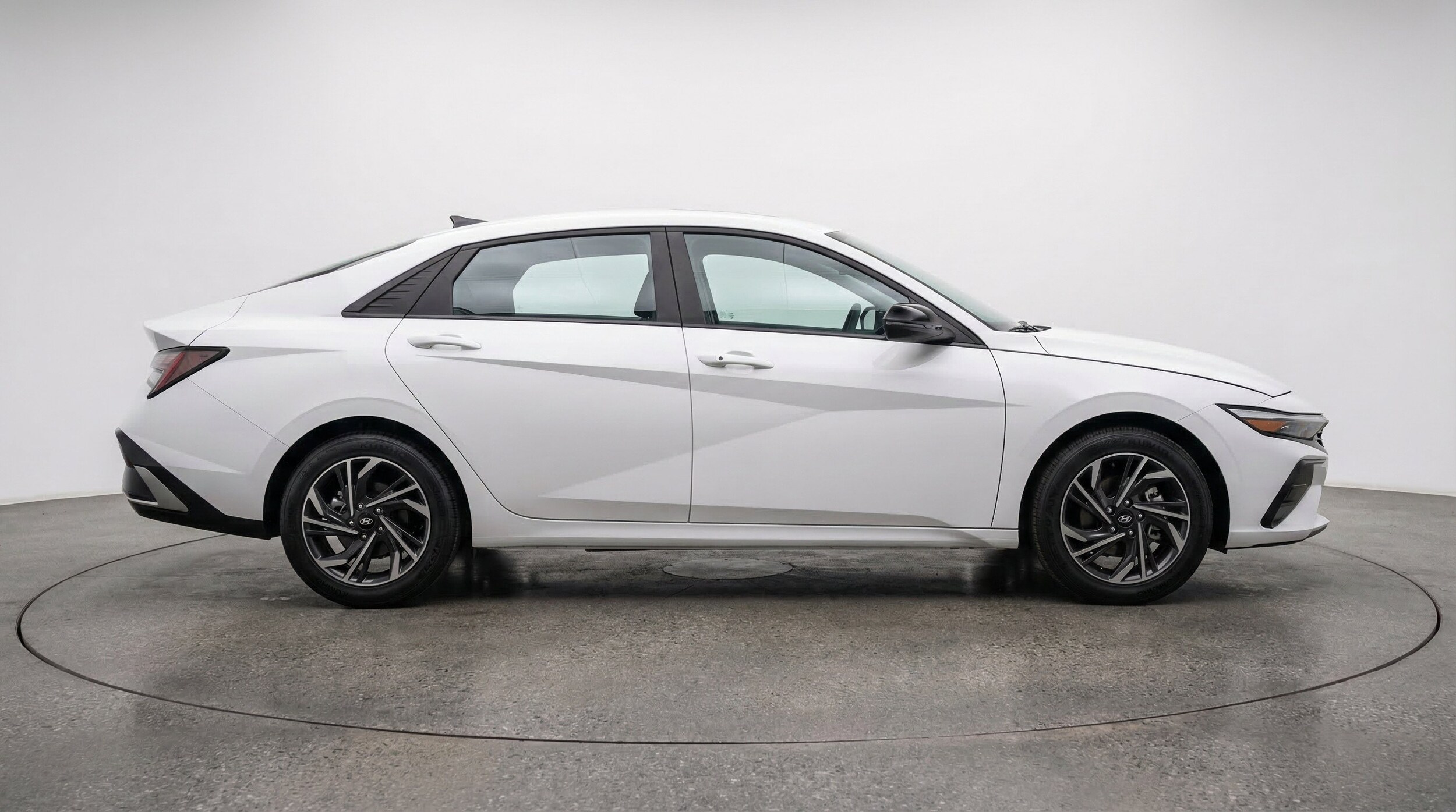 Thumbnail: 2026 Hyundai Elantra - 11