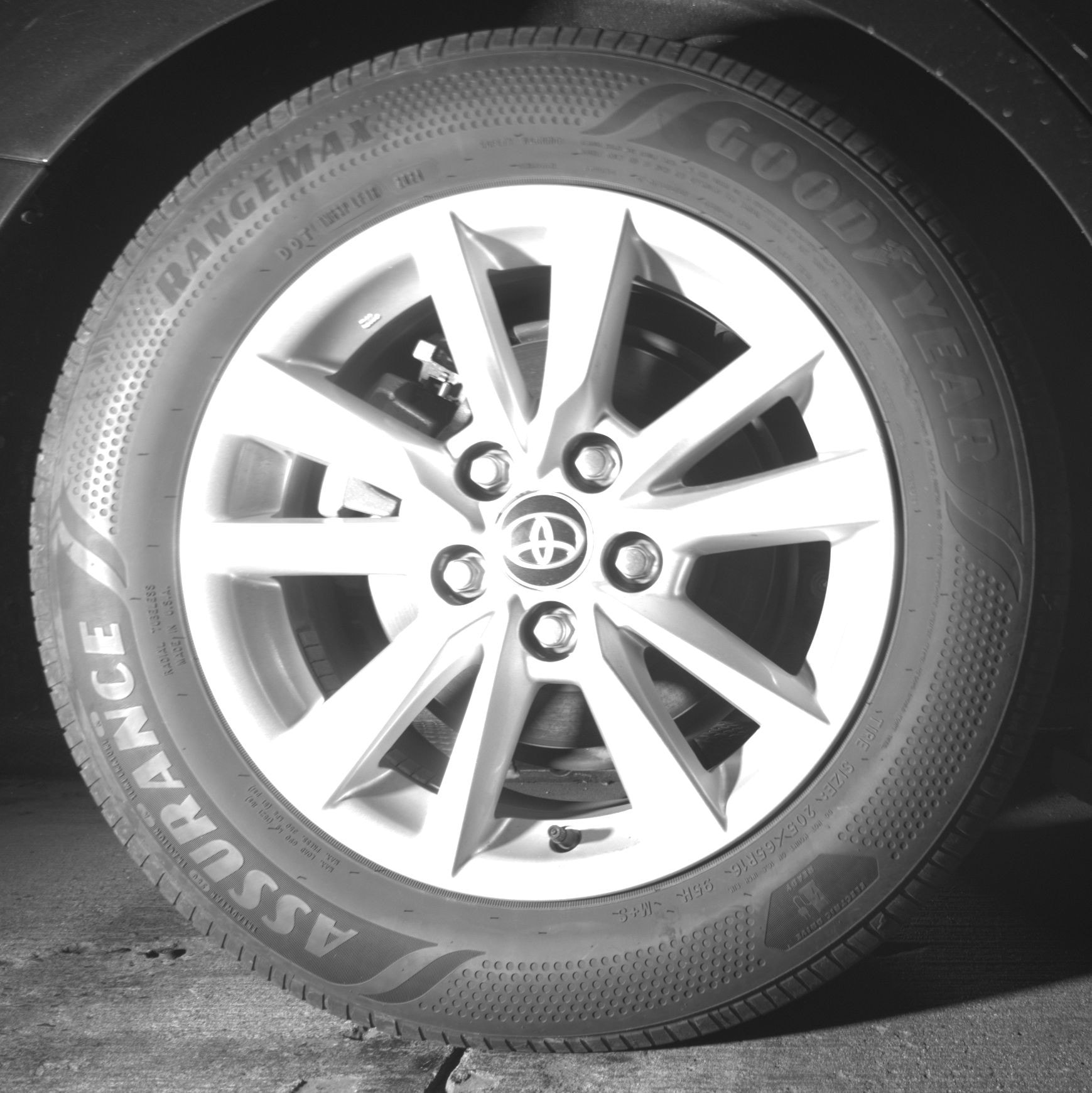 Thumbnail: 2025 Toyota Camry - 12