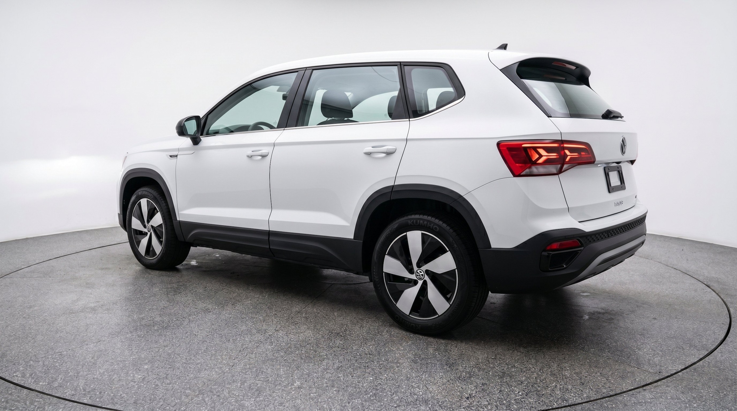 Thumbnail: 2026 Volkswagen Taos - 6