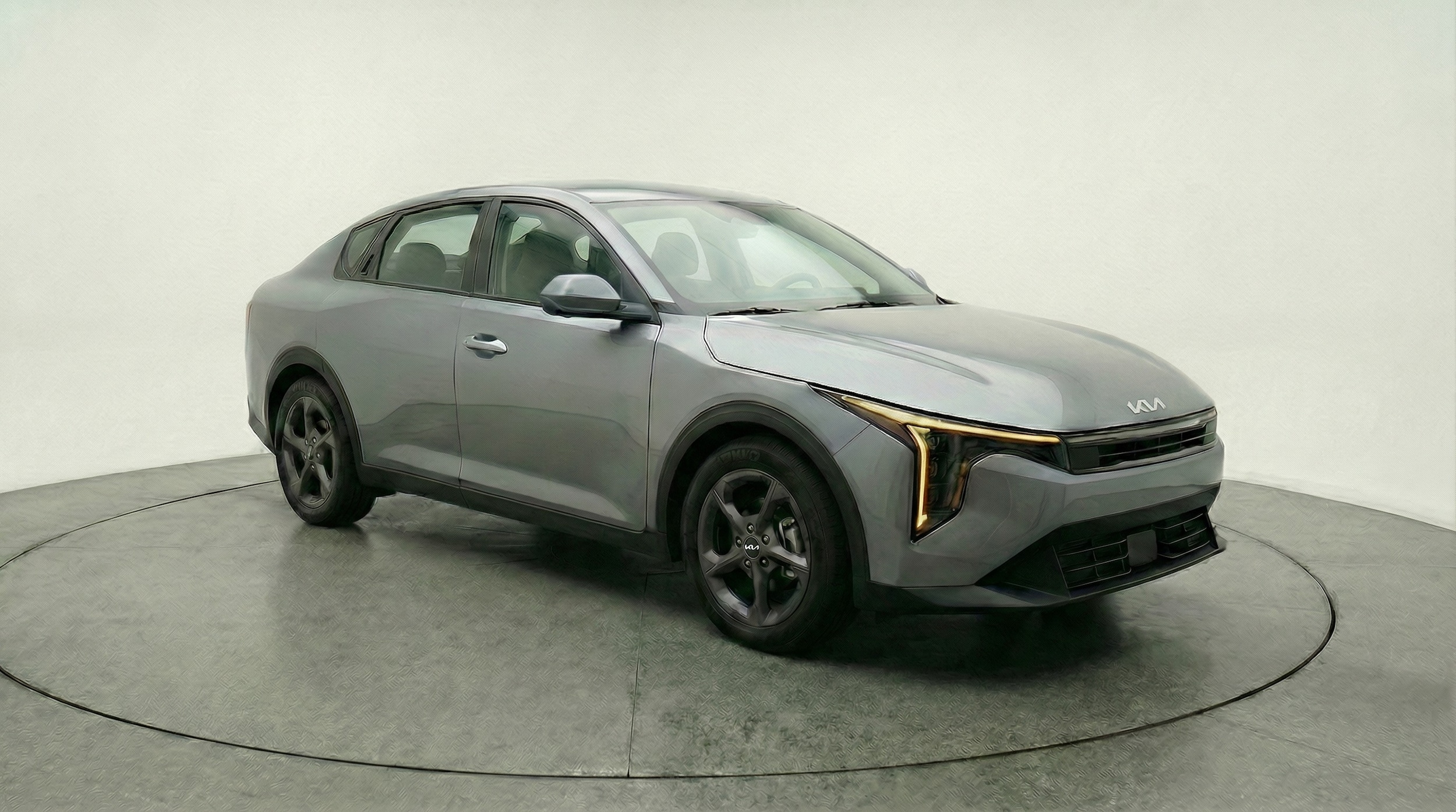 Thumbnail: 2025 Kia K4 - 1