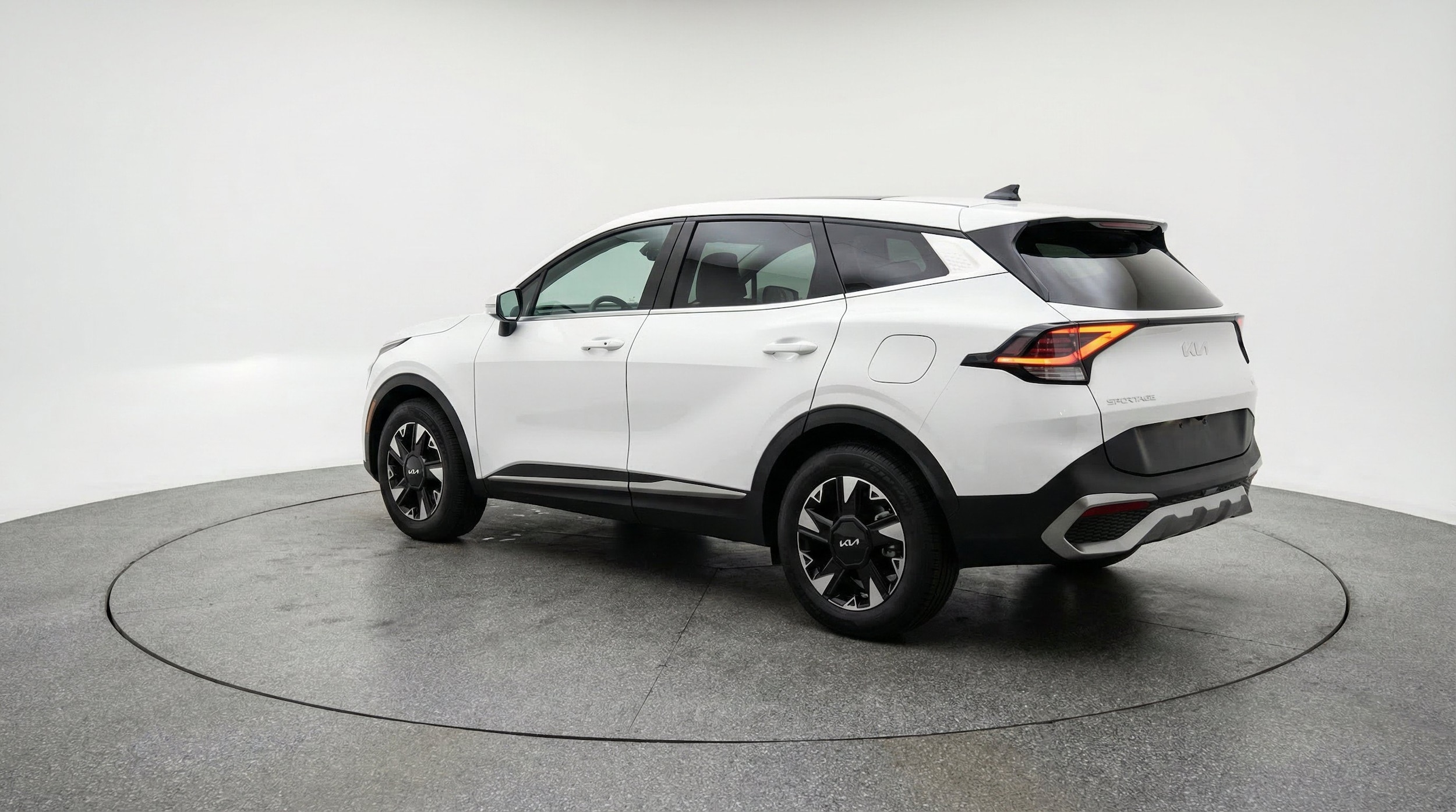 Thumbnail: 2026 Kia Sportage - 6