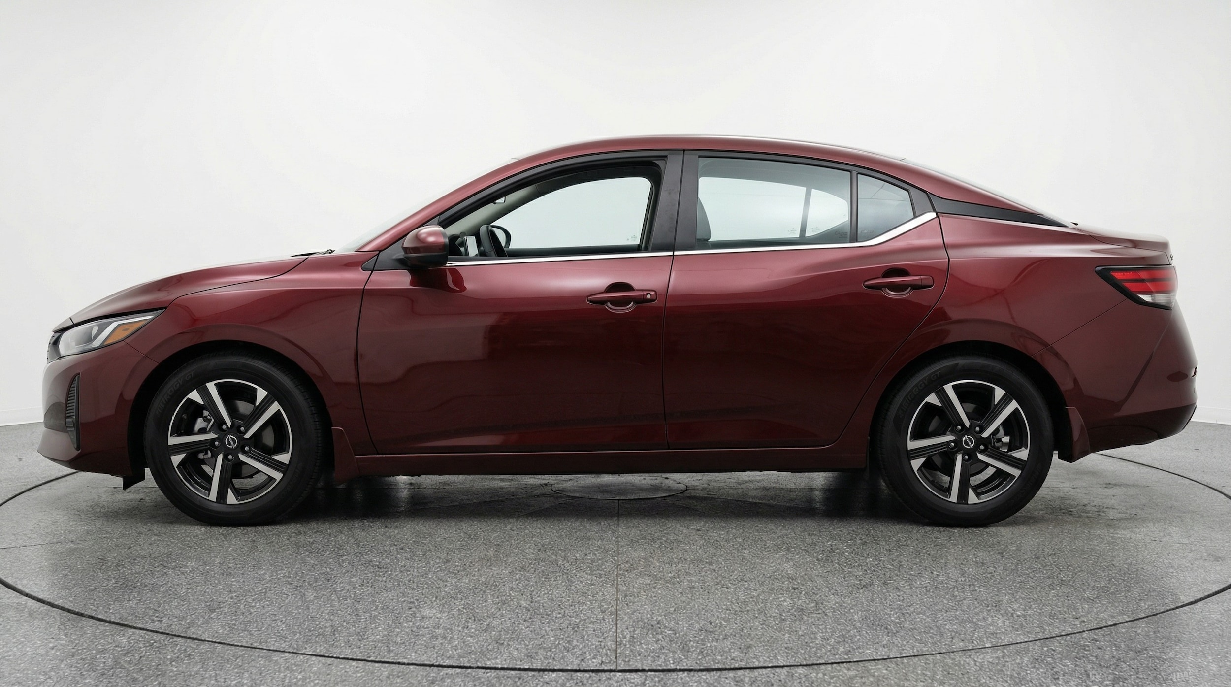 Thumbnail: 2025 Nissan Sentra - 4