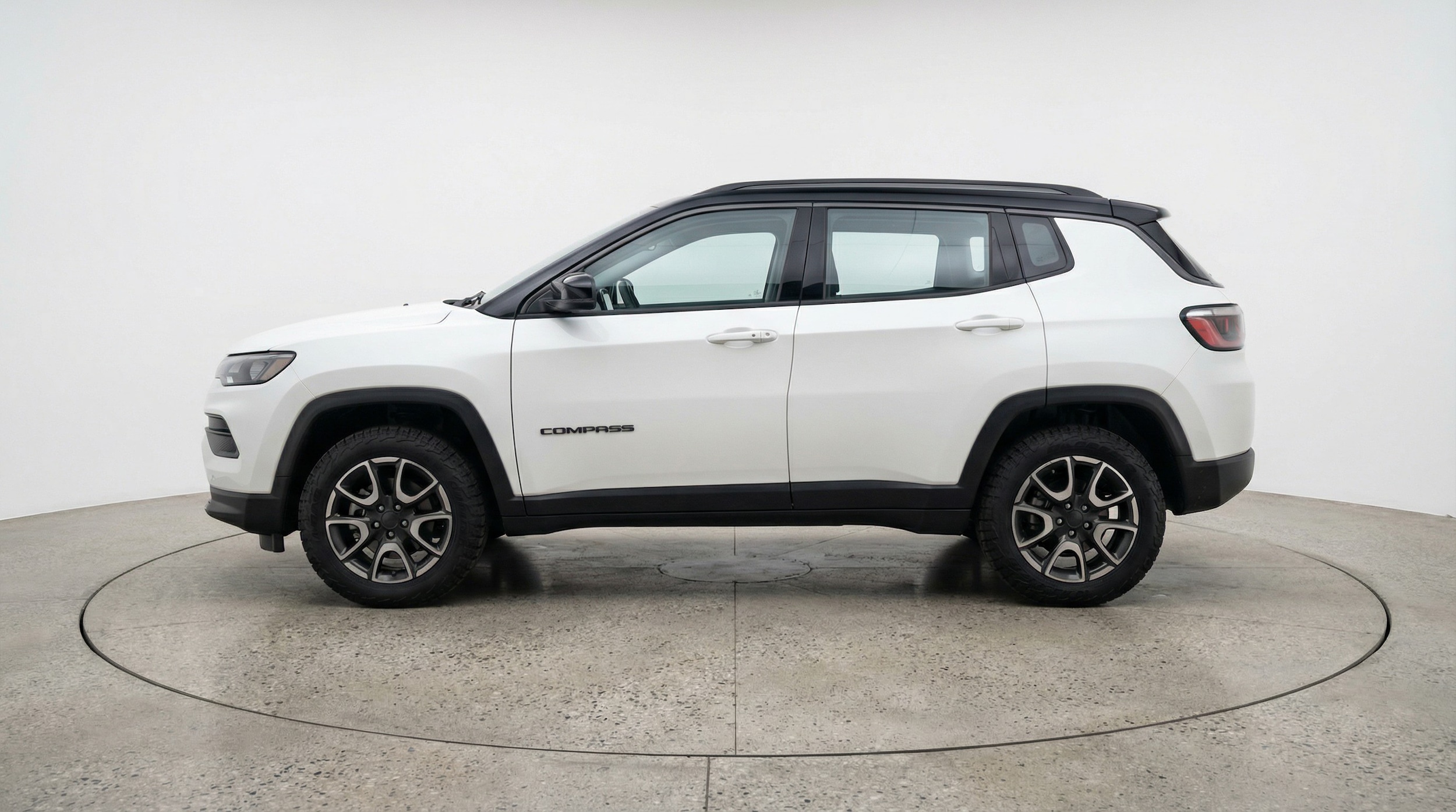 Thumbnail: 2025 Jeep Compass - 4