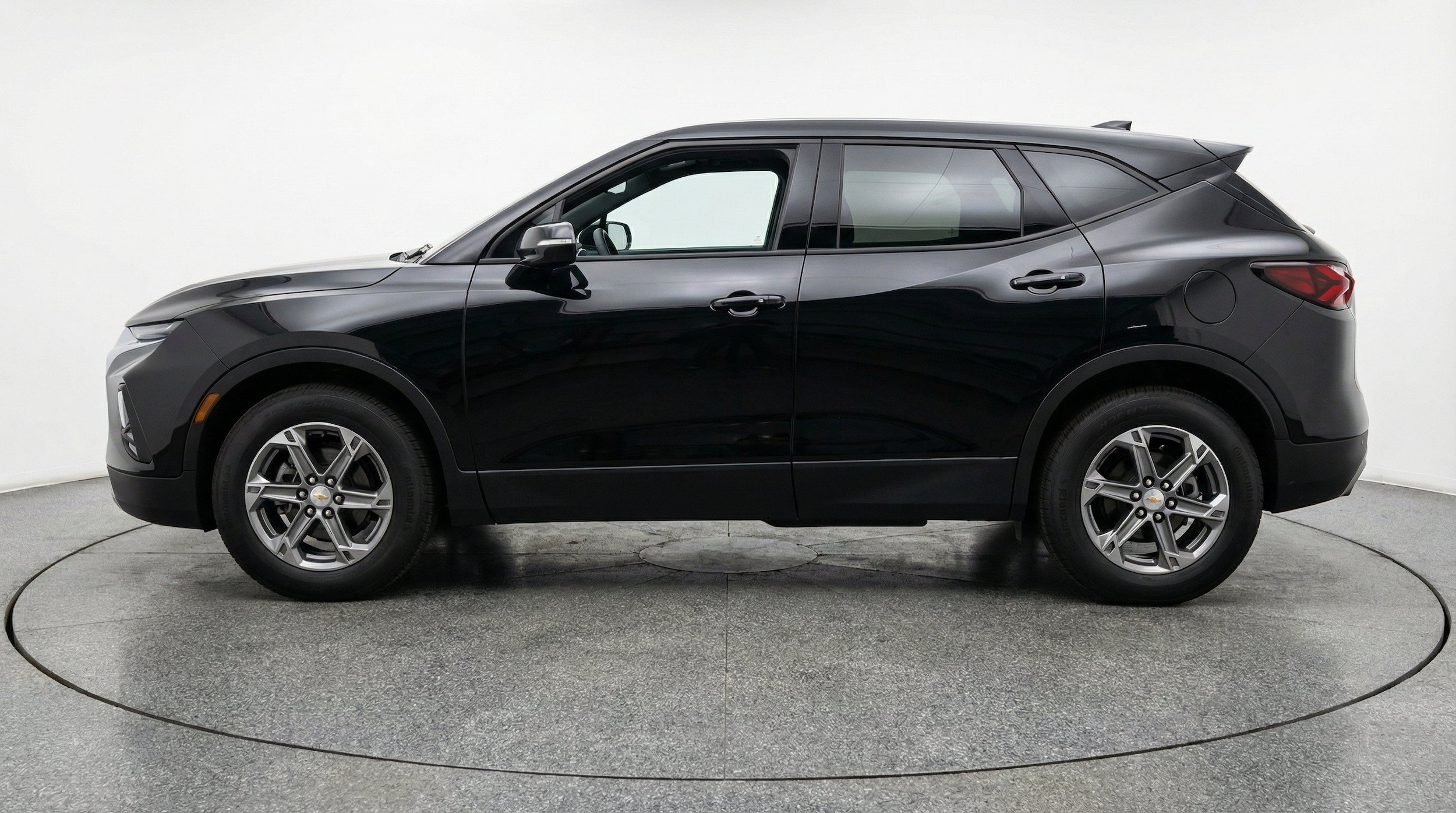 Thumbnail: 2026 Chevrolet Blazer - 5
