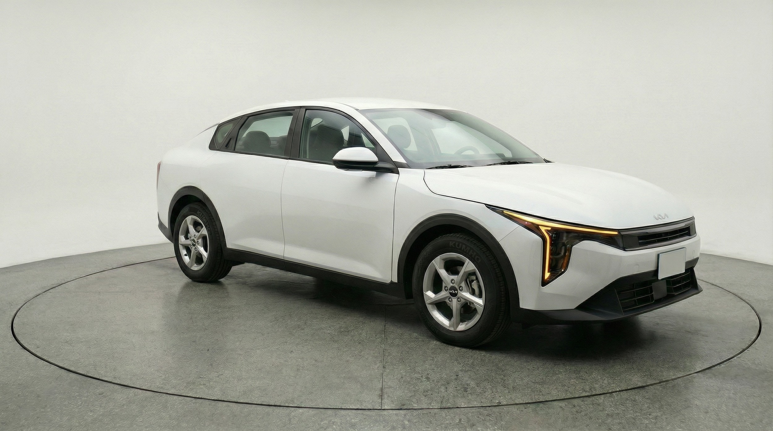 Thumbnail: 2025 Kia K4 - 1