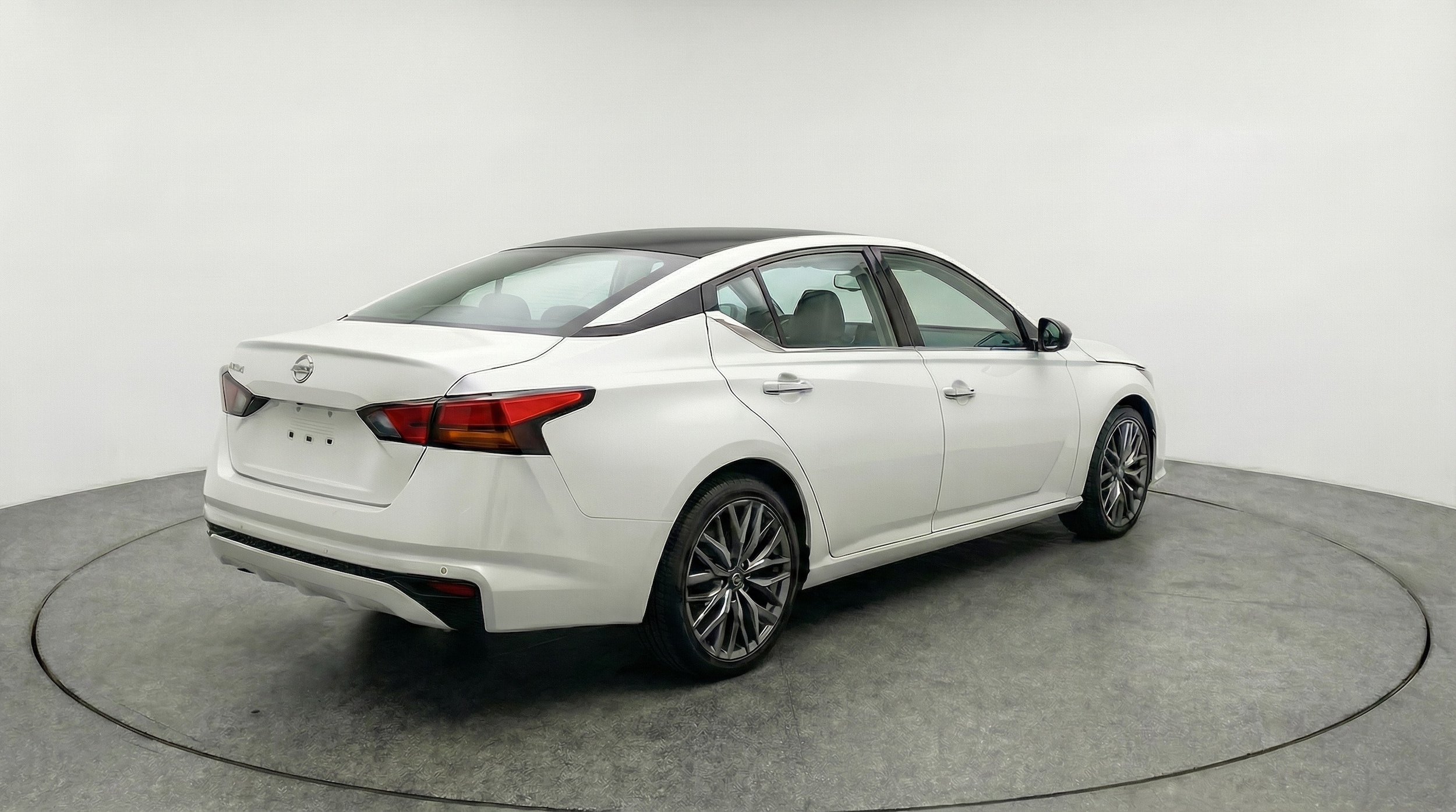 Thumbnail: 2025 Nissan Altima - 7