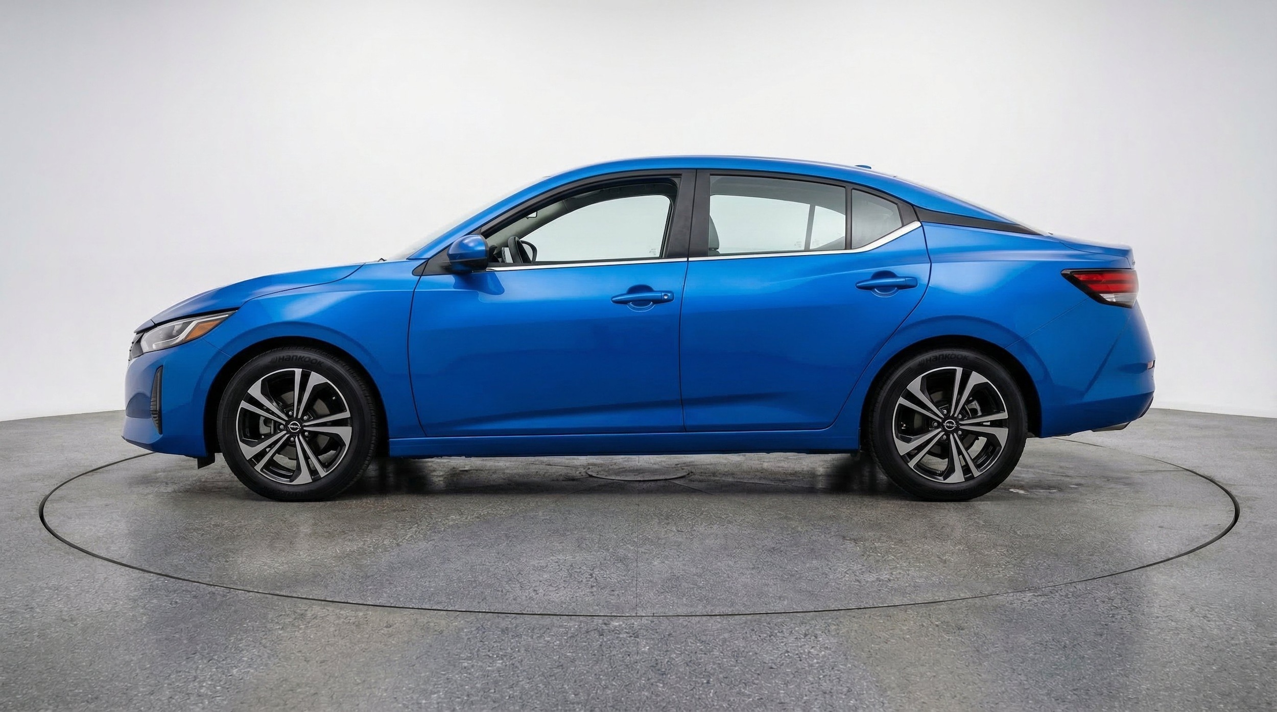 Thumbnail: 2025 Nissan Sentra - 5