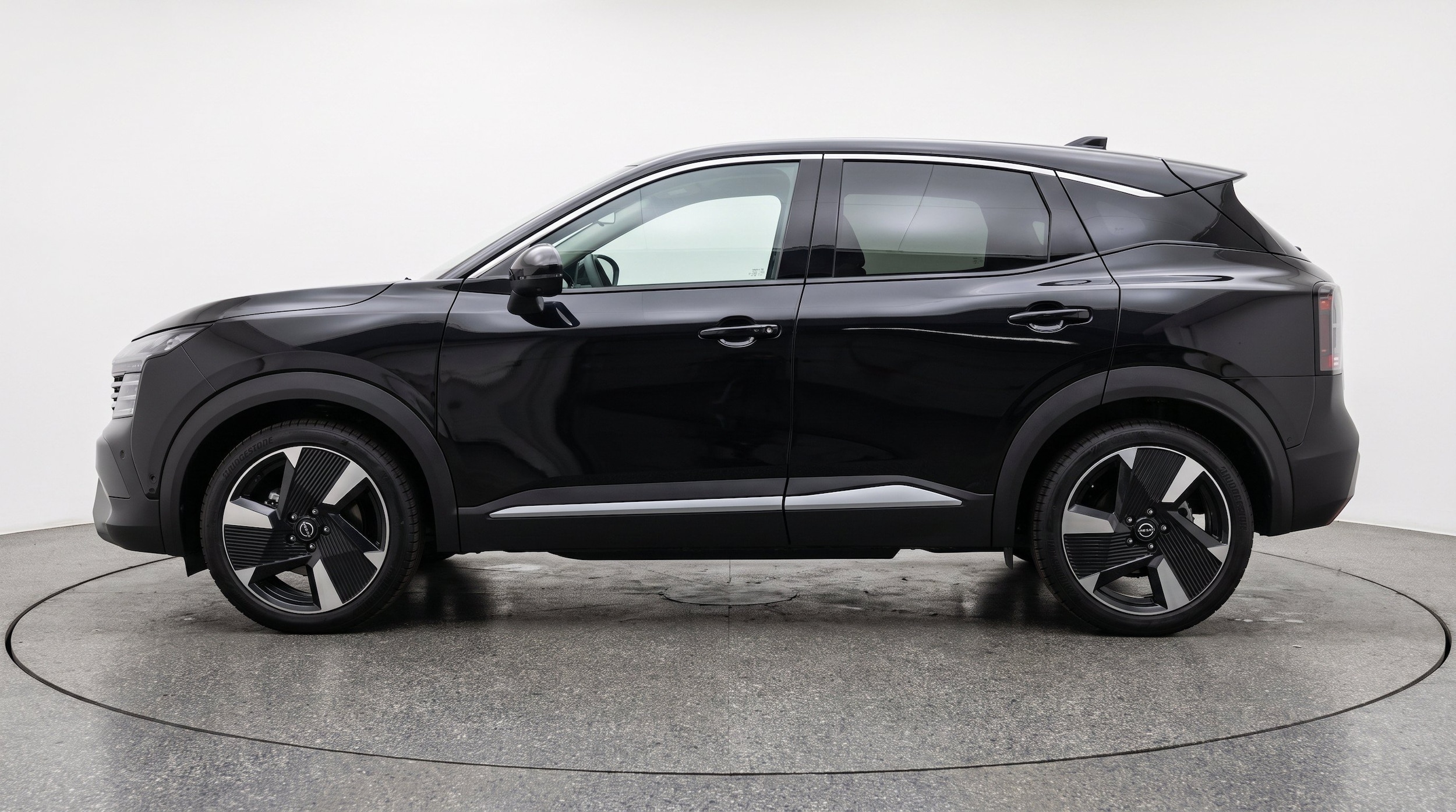 Thumbnail: 2026 Nissan Kicks - 5