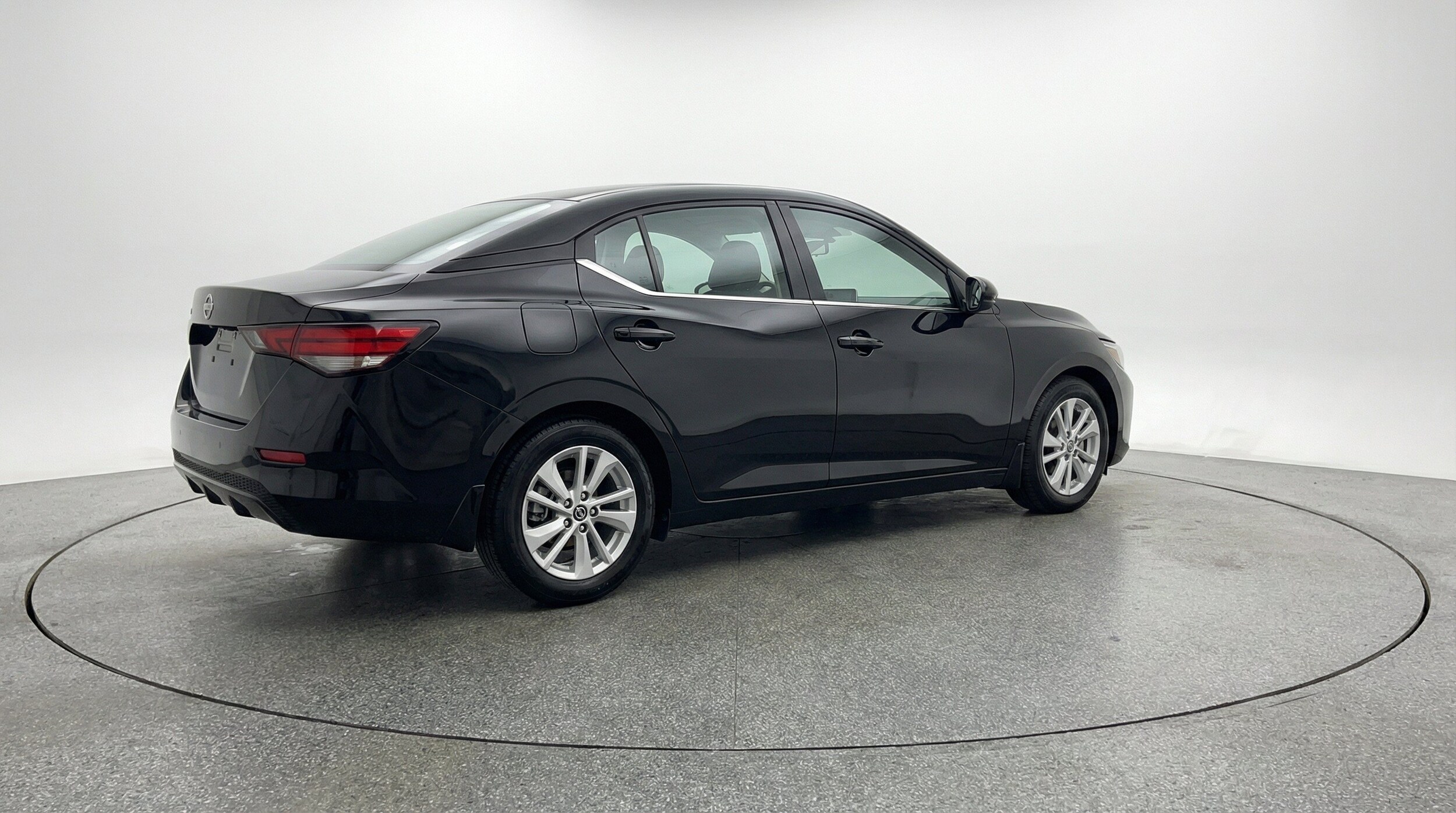 Thumbnail: 2025 Nissan Sentra - 9