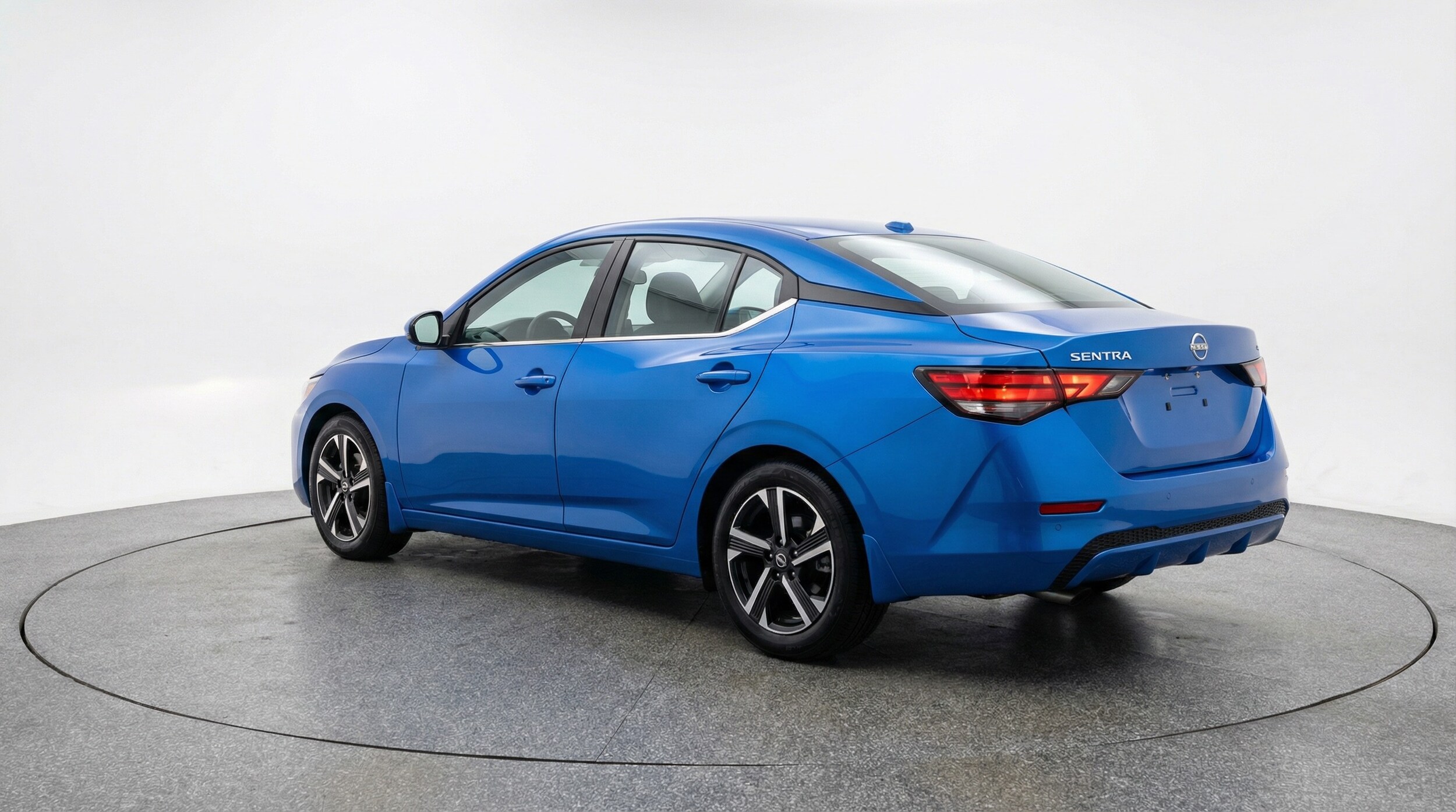 Thumbnail: 2025 Nissan Sentra - 5