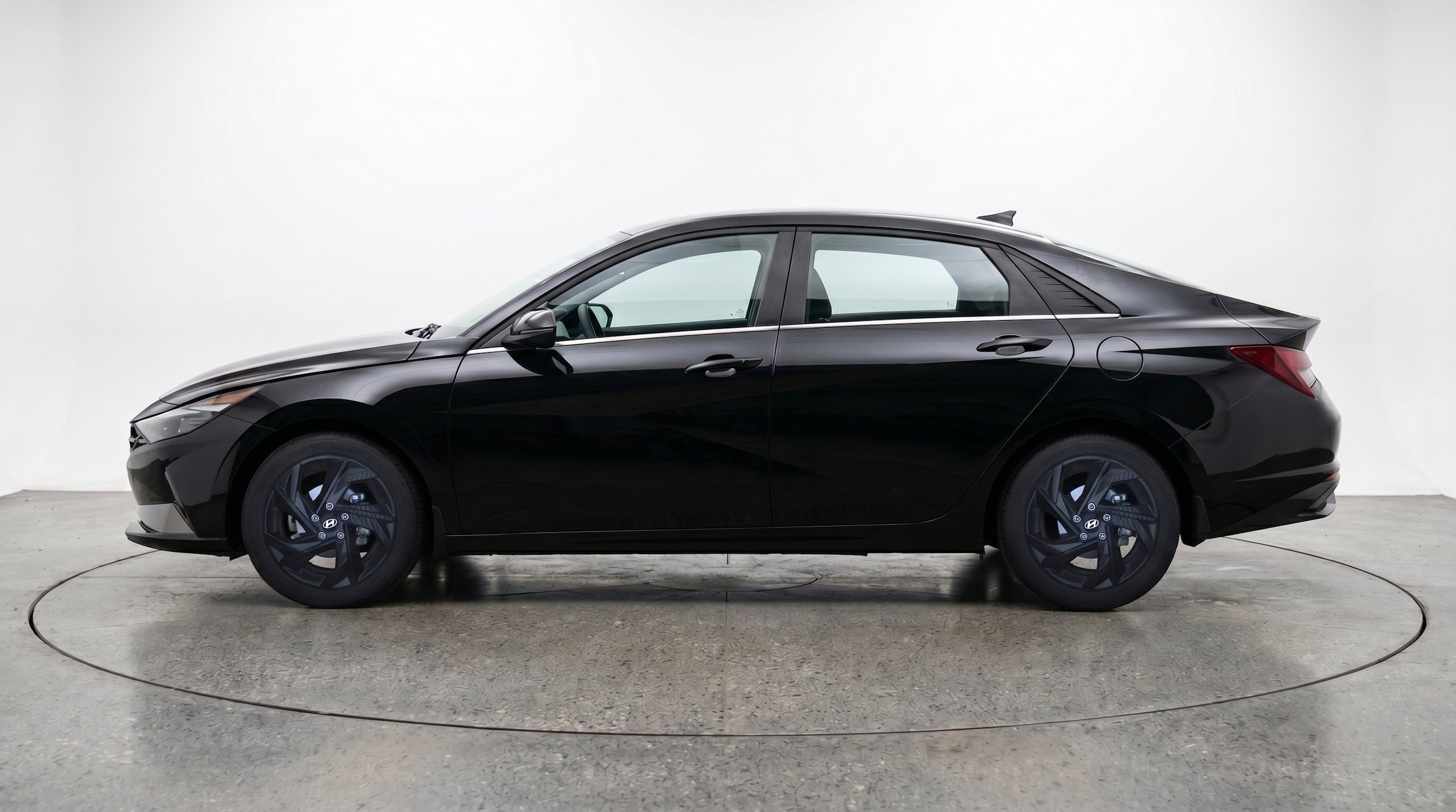 Thumbnail: 2026 Hyundai Elantra - 5