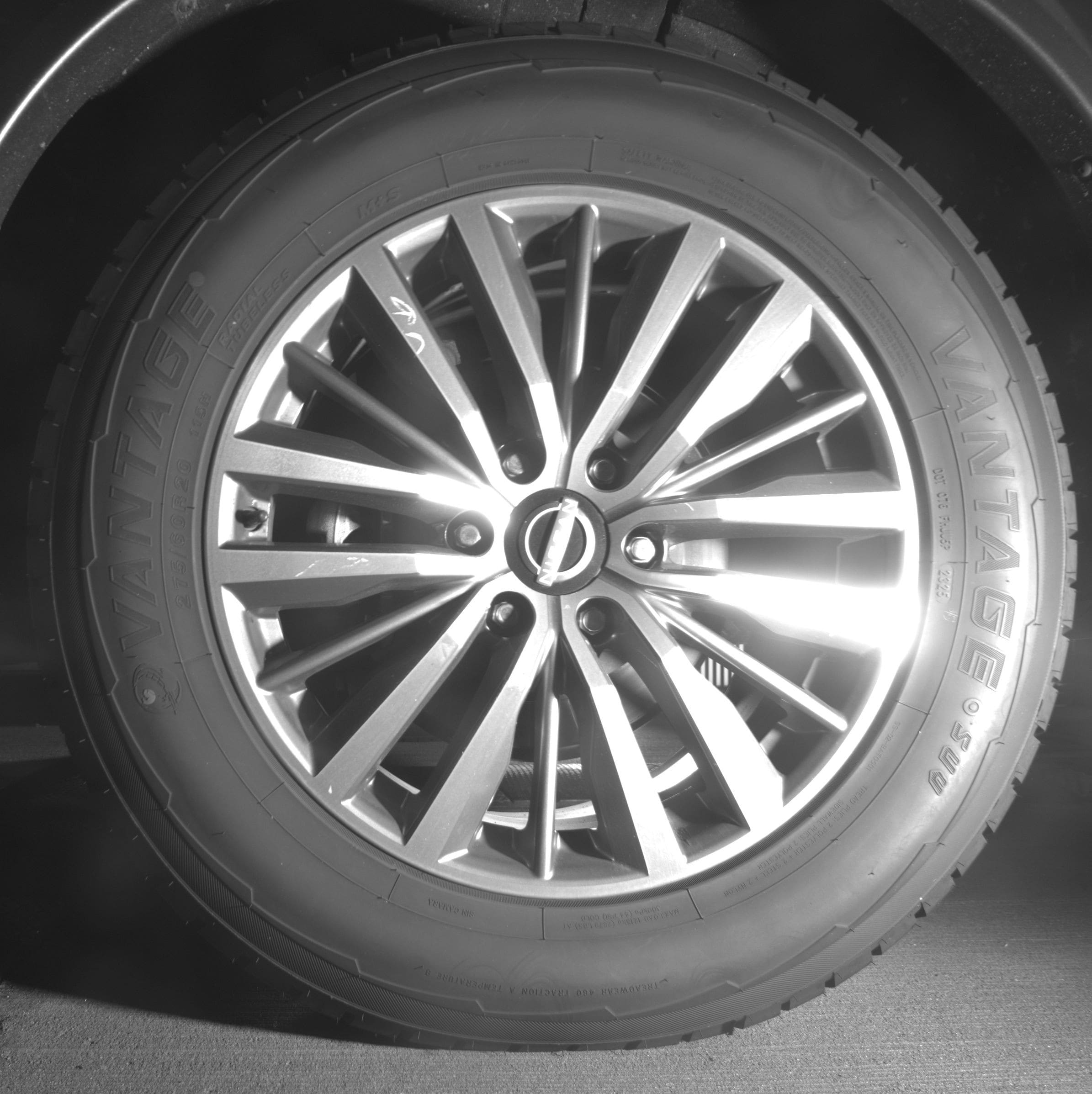 Thumbnail: 2023 Nissan Armada - 11