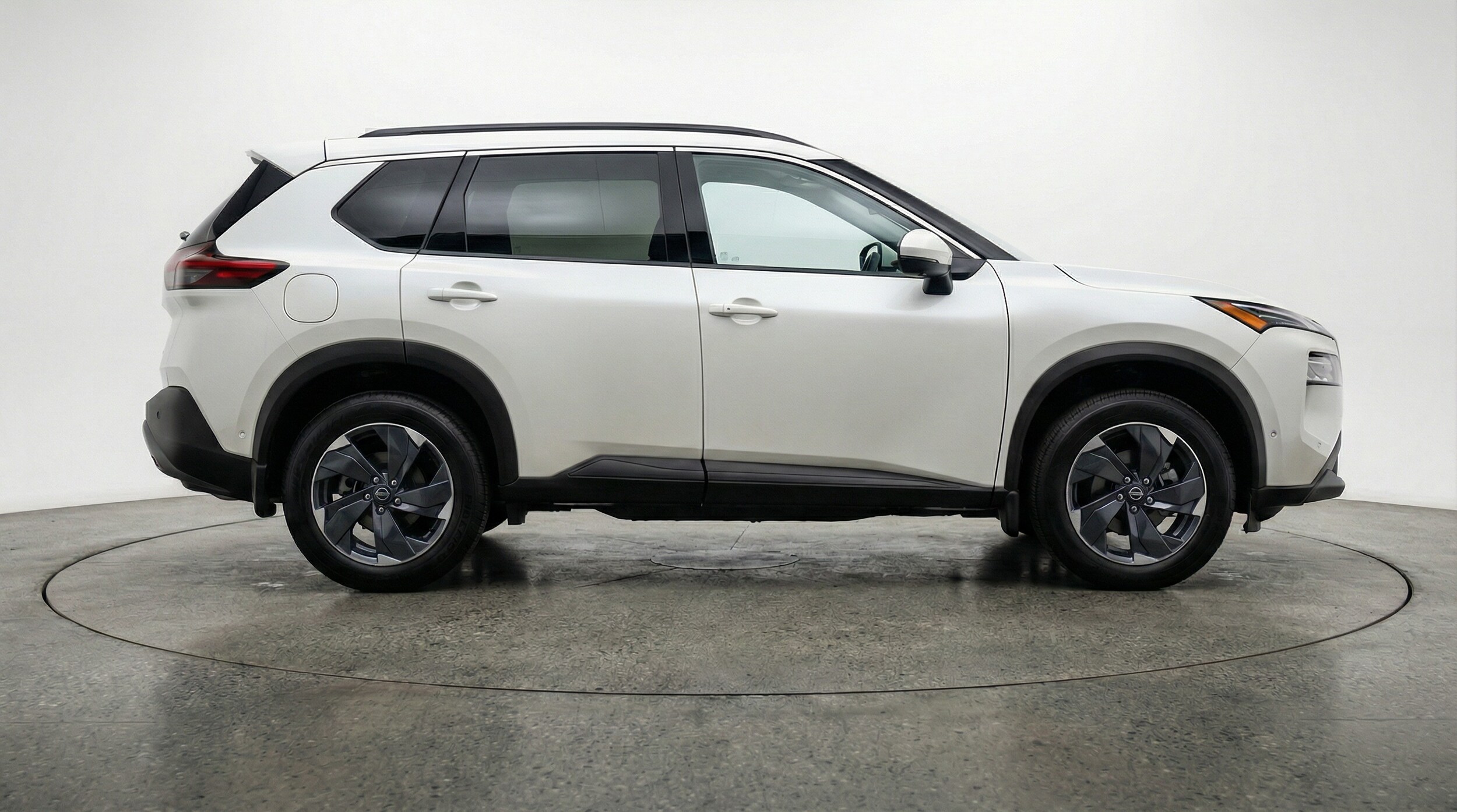 Thumbnail: 2025 Nissan Rogue - 8