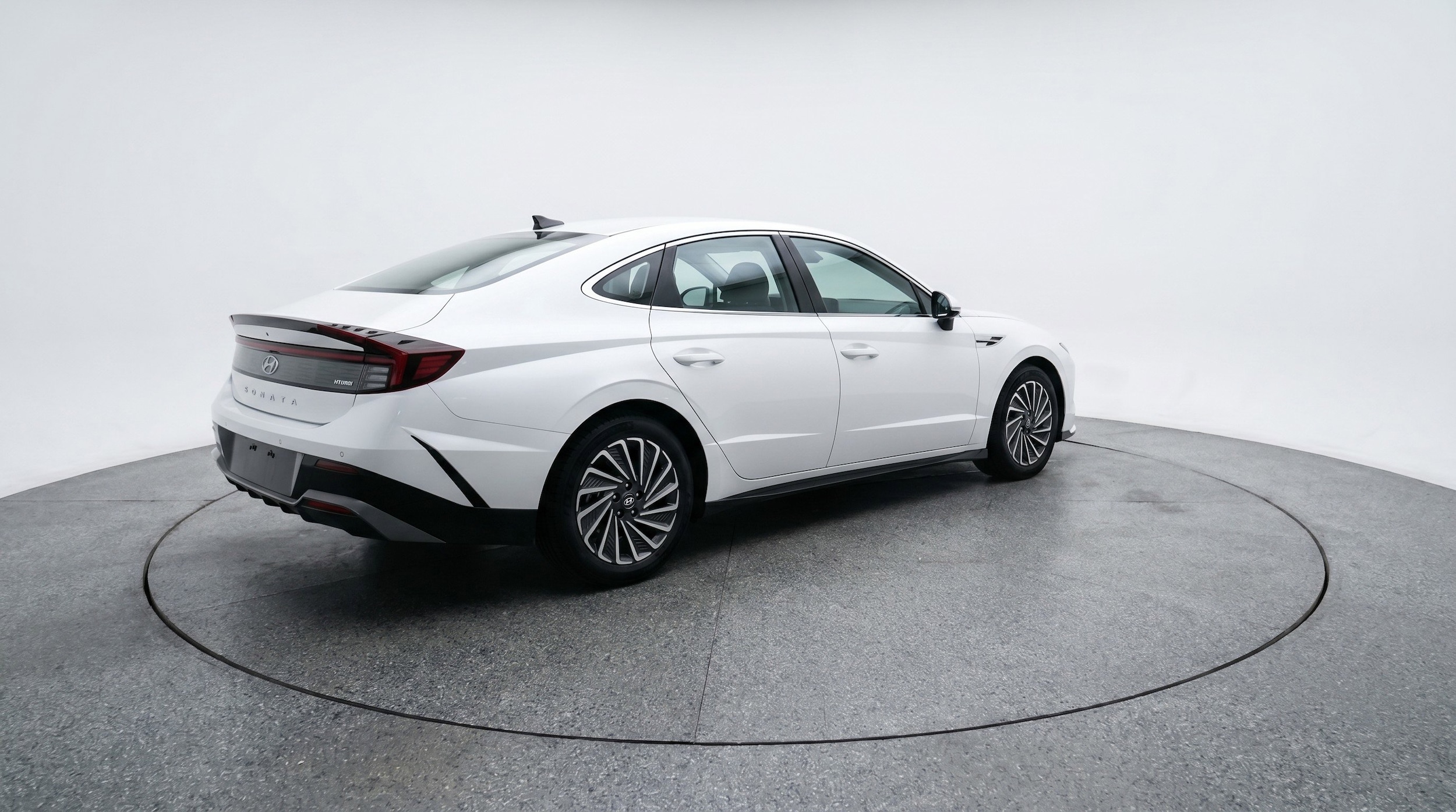 Thumbnail: 2025 Hyundai Sonata - 9