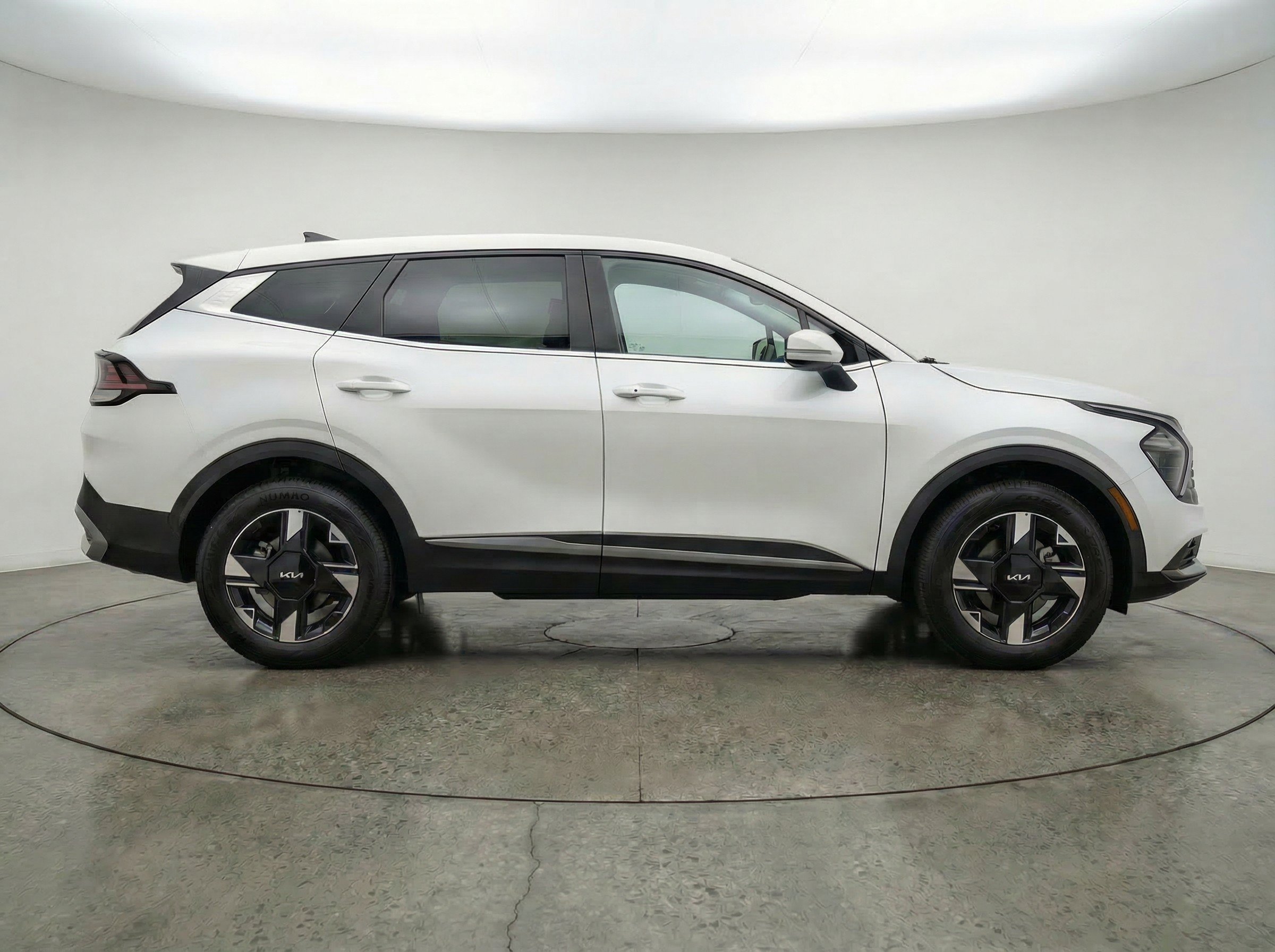 Thumbnail: 2026 Kia Sportage - 11