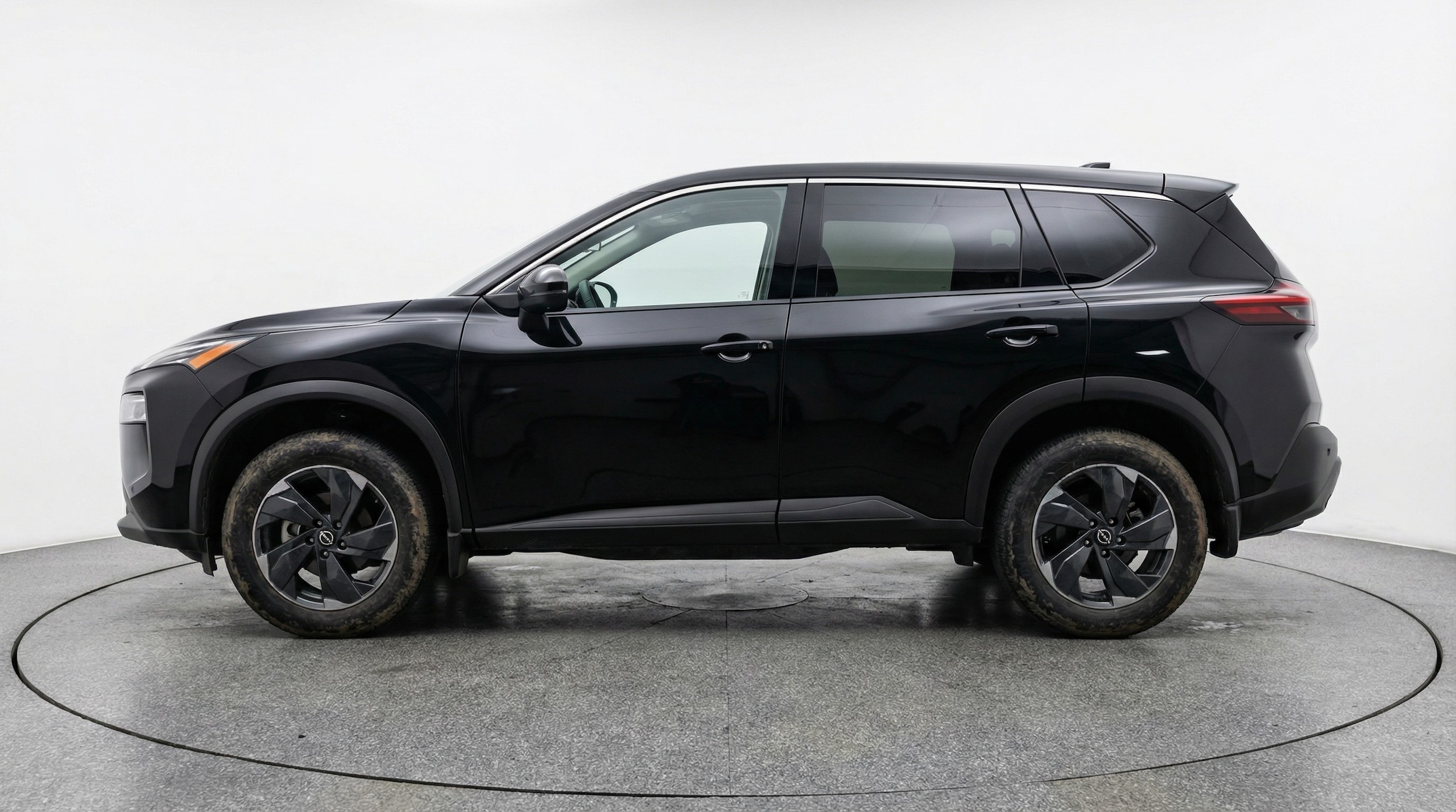 Thumbnail: 2025 Nissan Rogue - 4