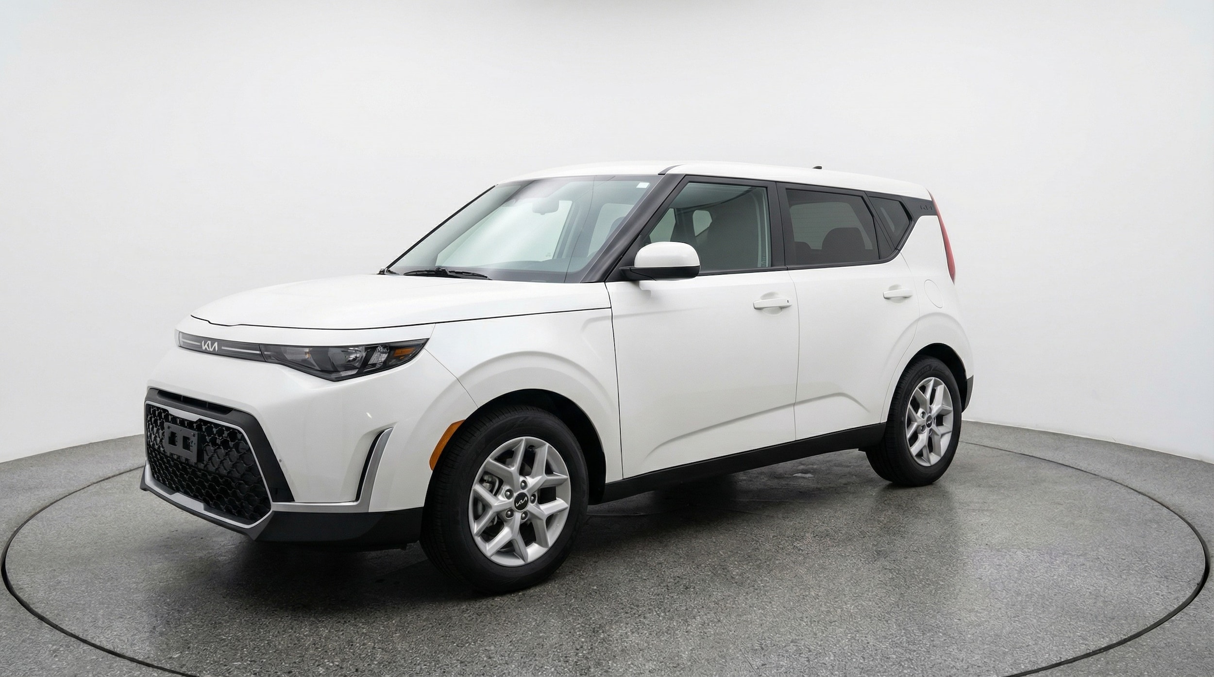 Thumbnail: 2025 Kia Soul - 3