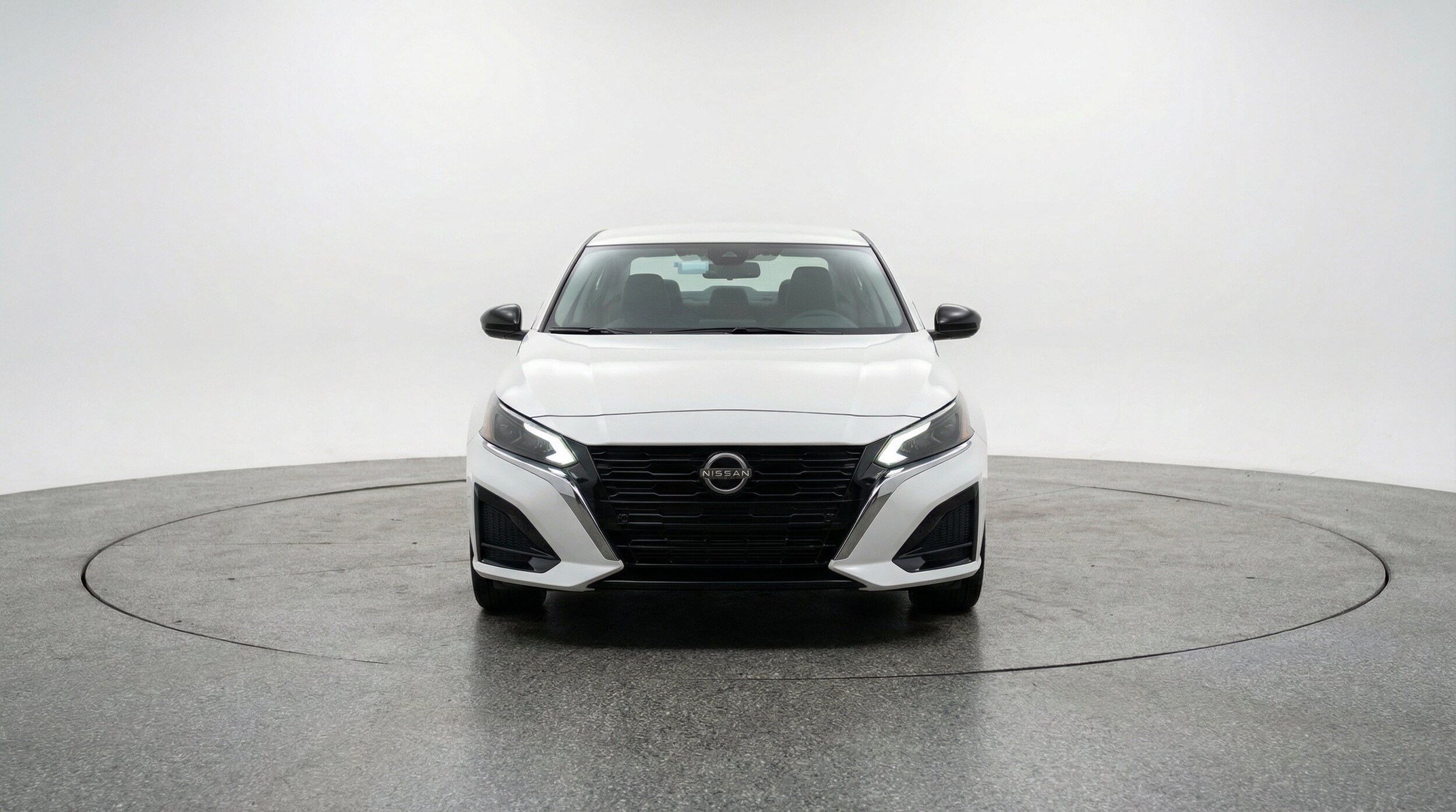 Thumbnail: 2025 Nissan Altima - 2
