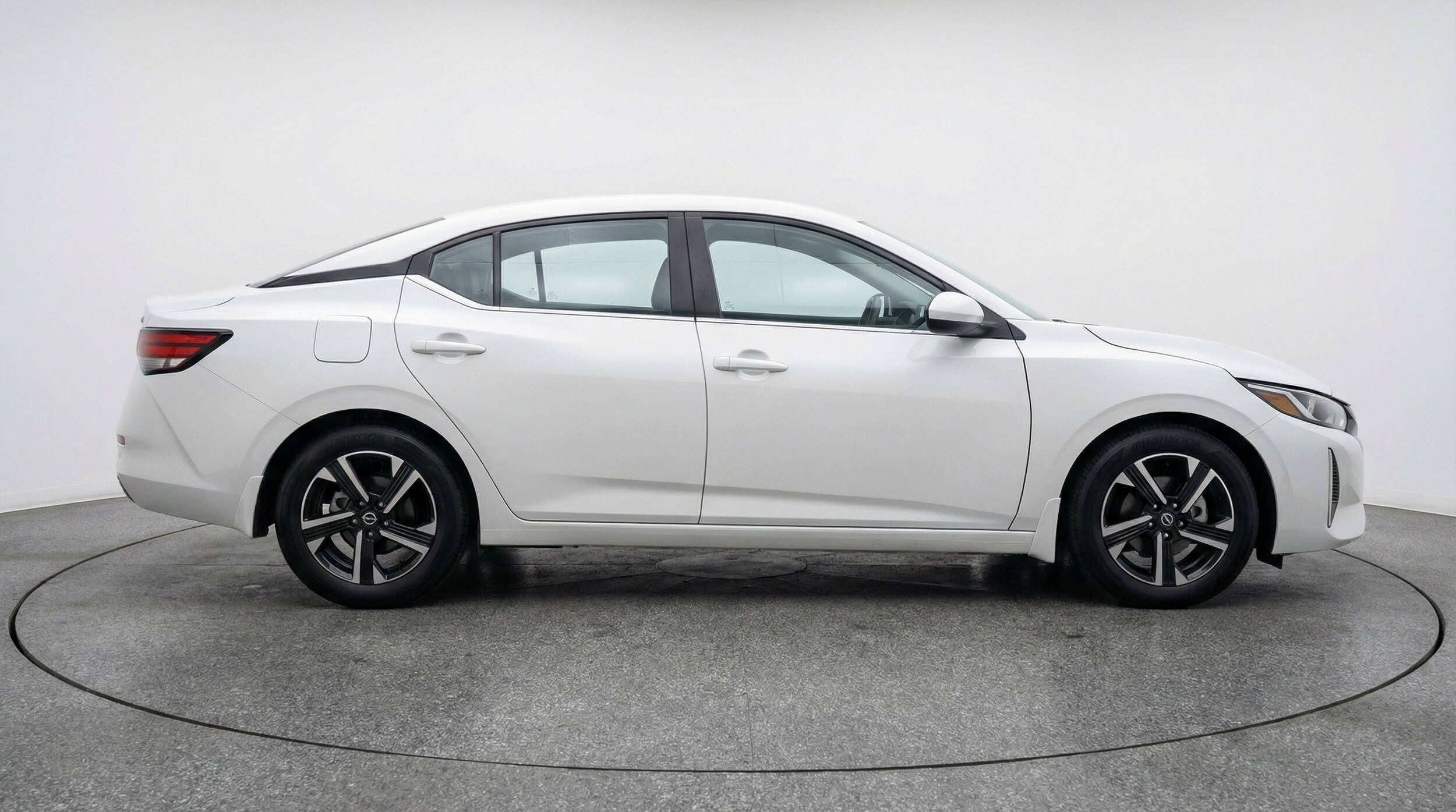 Thumbnail: 2025 Nissan Sentra - 8