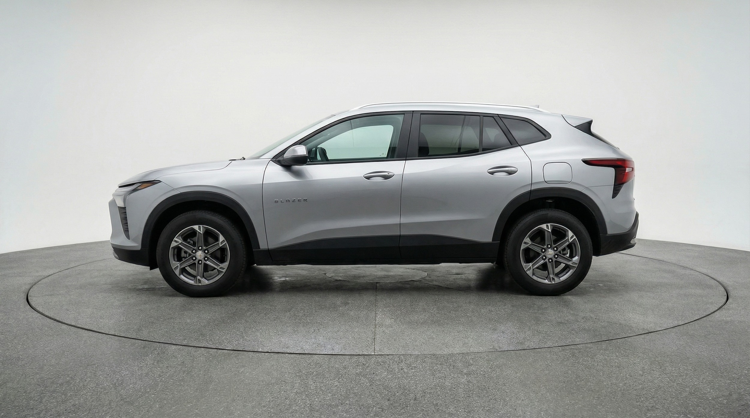 Thumbnail: 2025 Chevrolet Blazer - 4