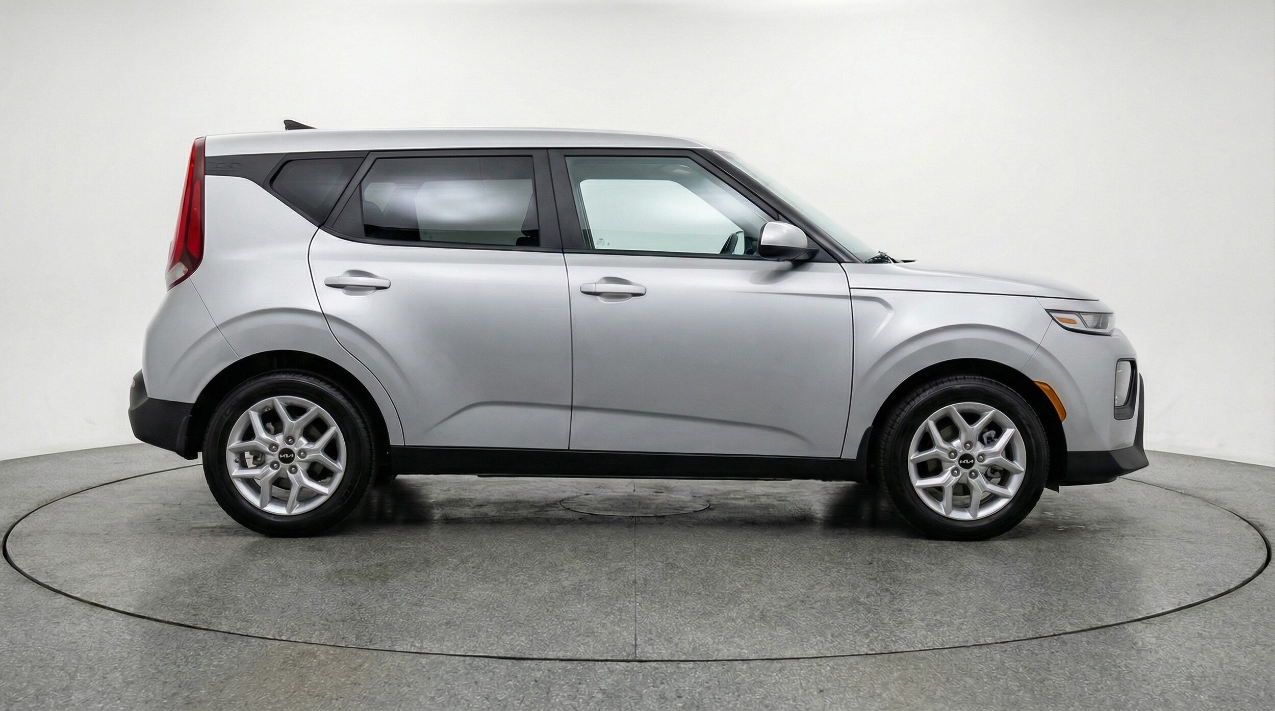 Thumbnail: 2025 Kia Soul - 8