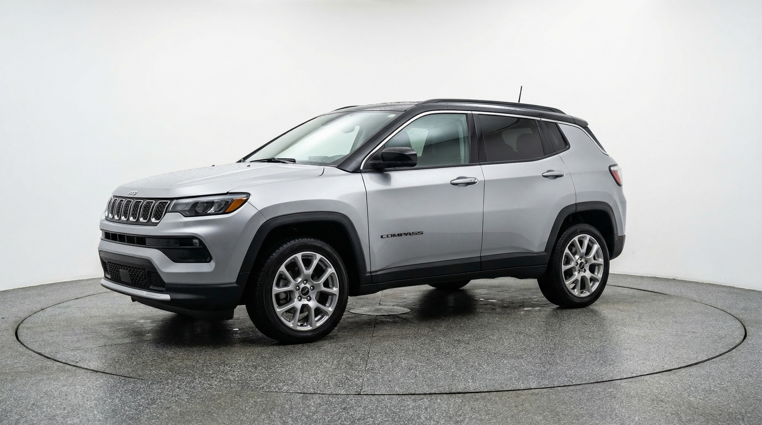 Thumbnail: 2025 Jeep Compass - 3