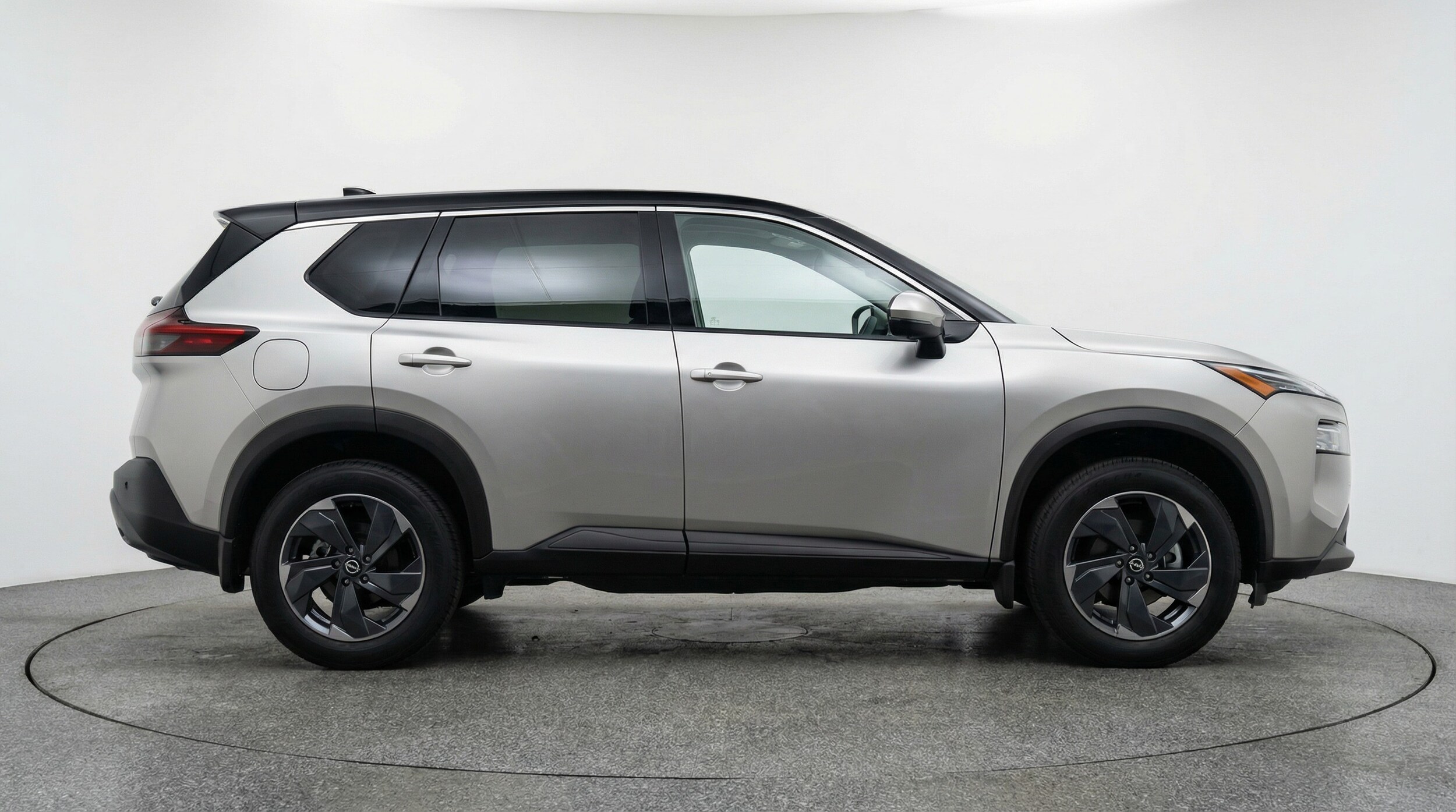 Thumbnail: 2025 Nissan Rogue - 8