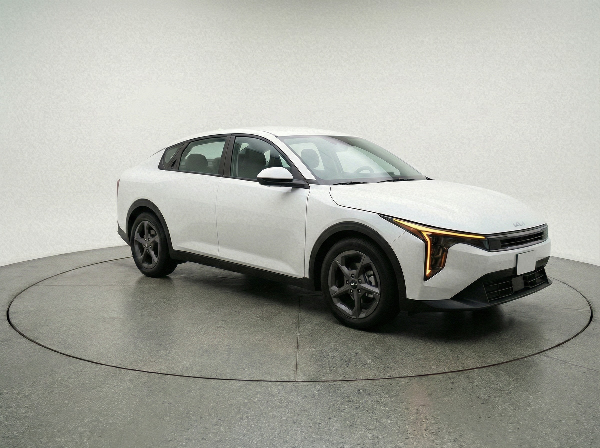 Thumbnail: 2025 Kia K4 - 1