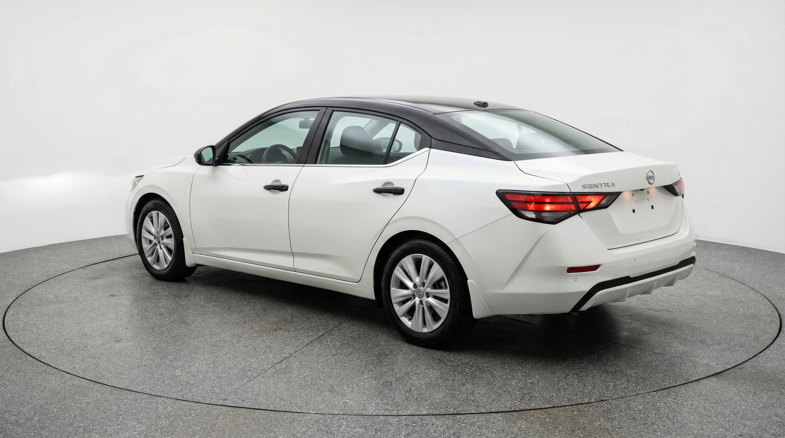 Thumbnail: 2025 Nissan Sentra - 5