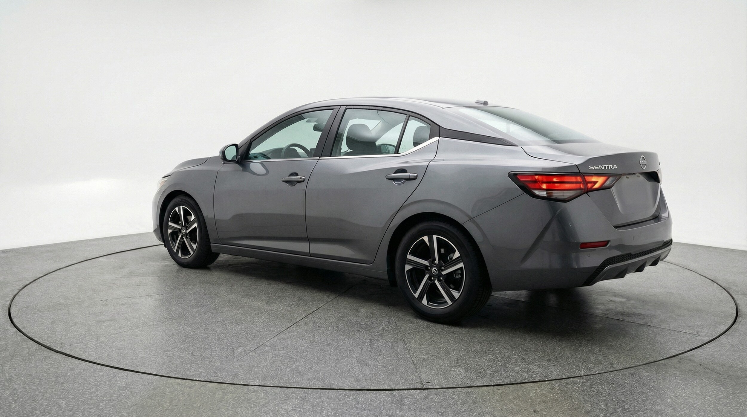 Thumbnail: 2025 Nissan Sentra - 5