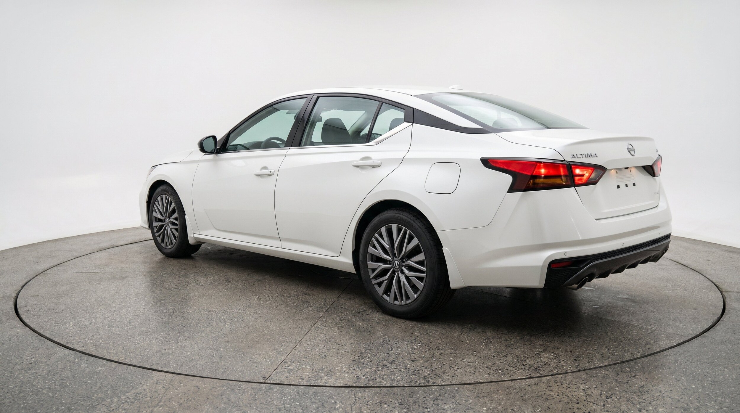 Thumbnail: 2026 Nissan Altima - 6