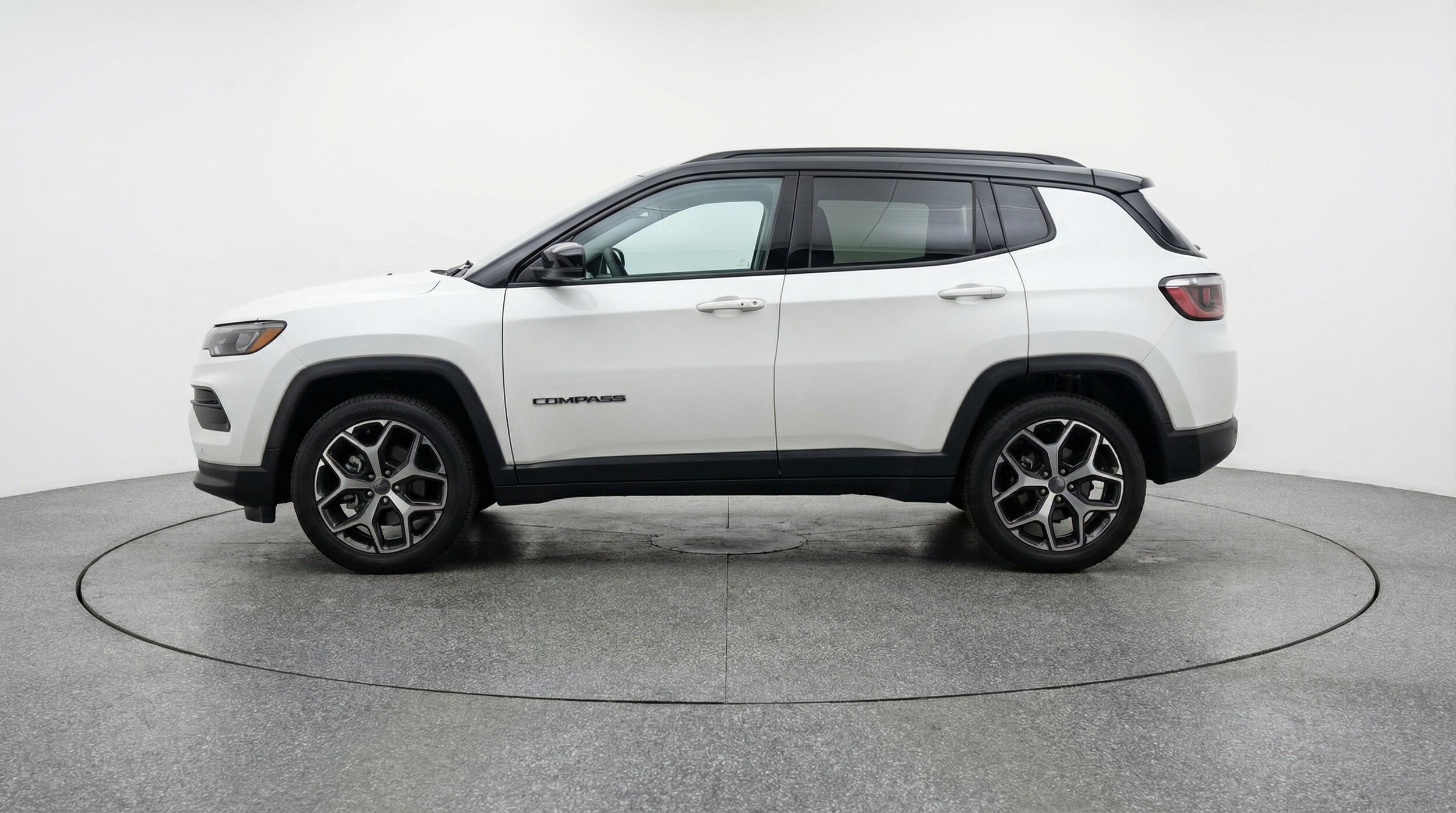 Thumbnail: 2025 Jeep Compass - 4