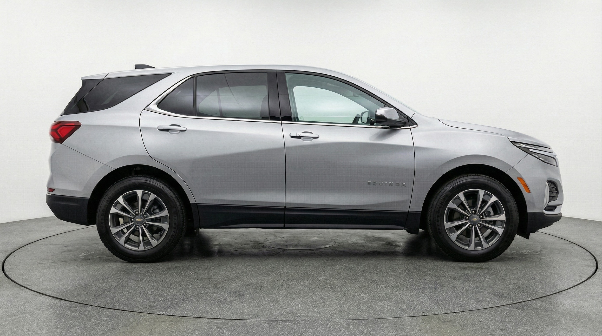 Thumbnail: 2025 Chevrolet Equinox - 8