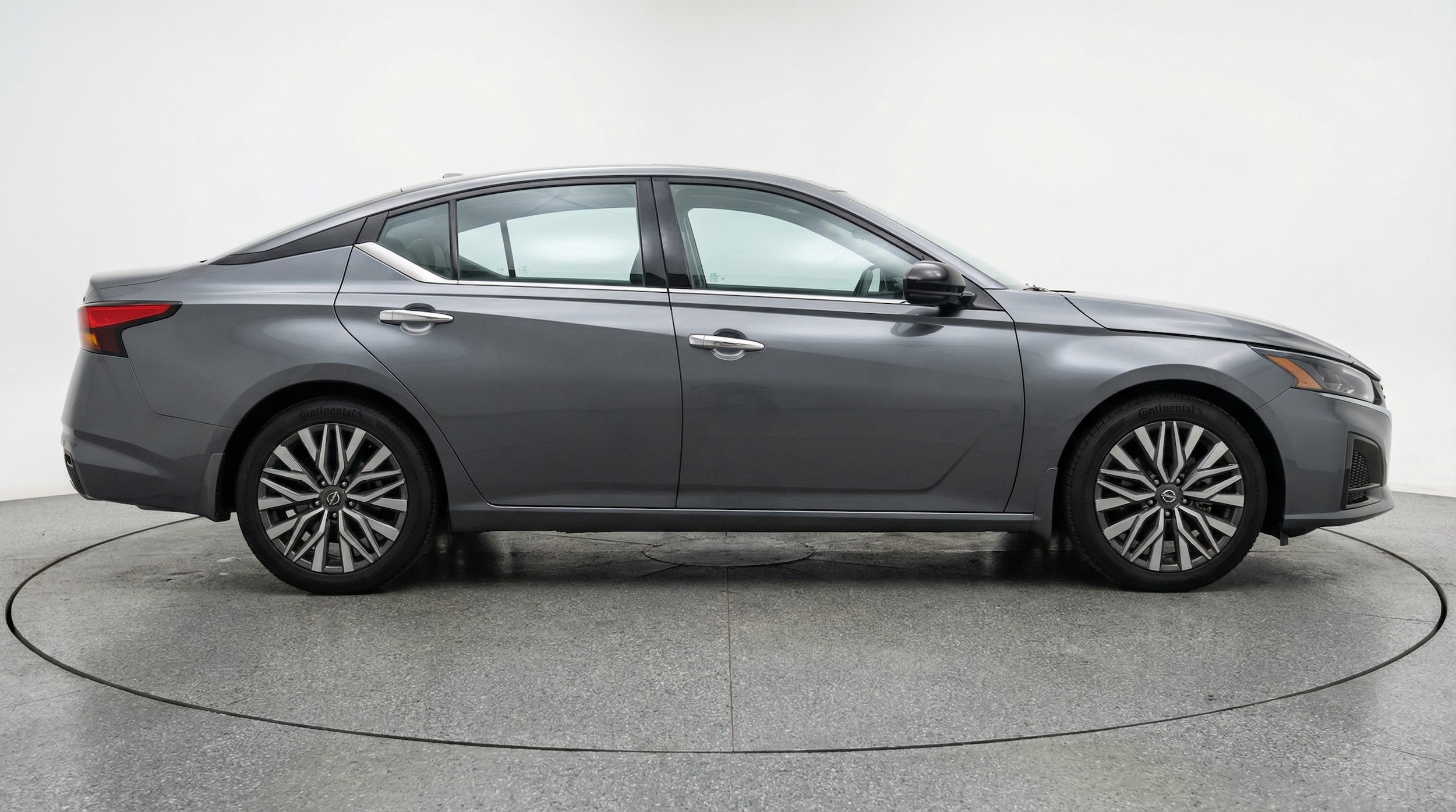 Thumbnail: 2025 Nissan Altima - 8