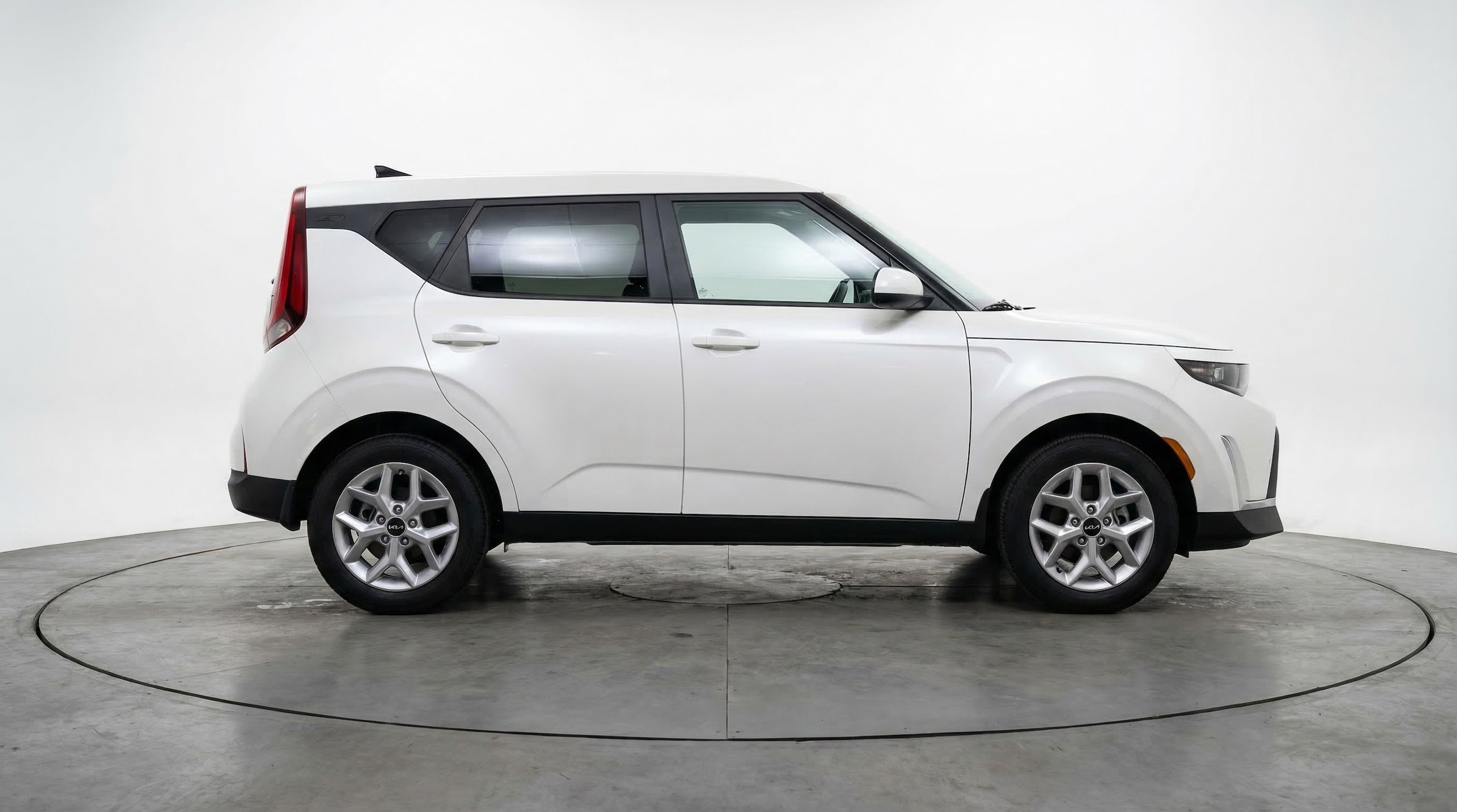 Thumbnail: 2025 Kia Soul - 8