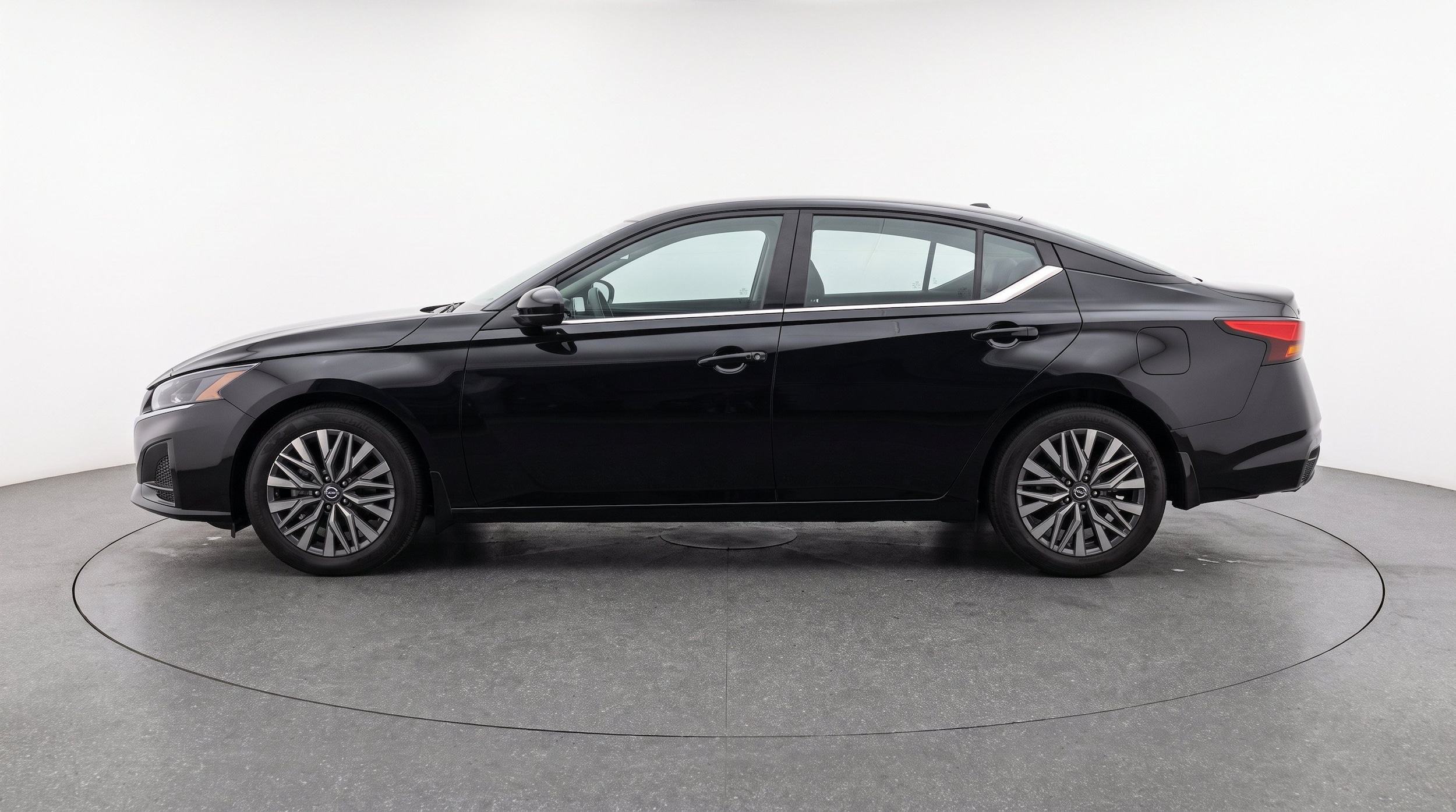 Thumbnail: 2026 Nissan Altima - 5