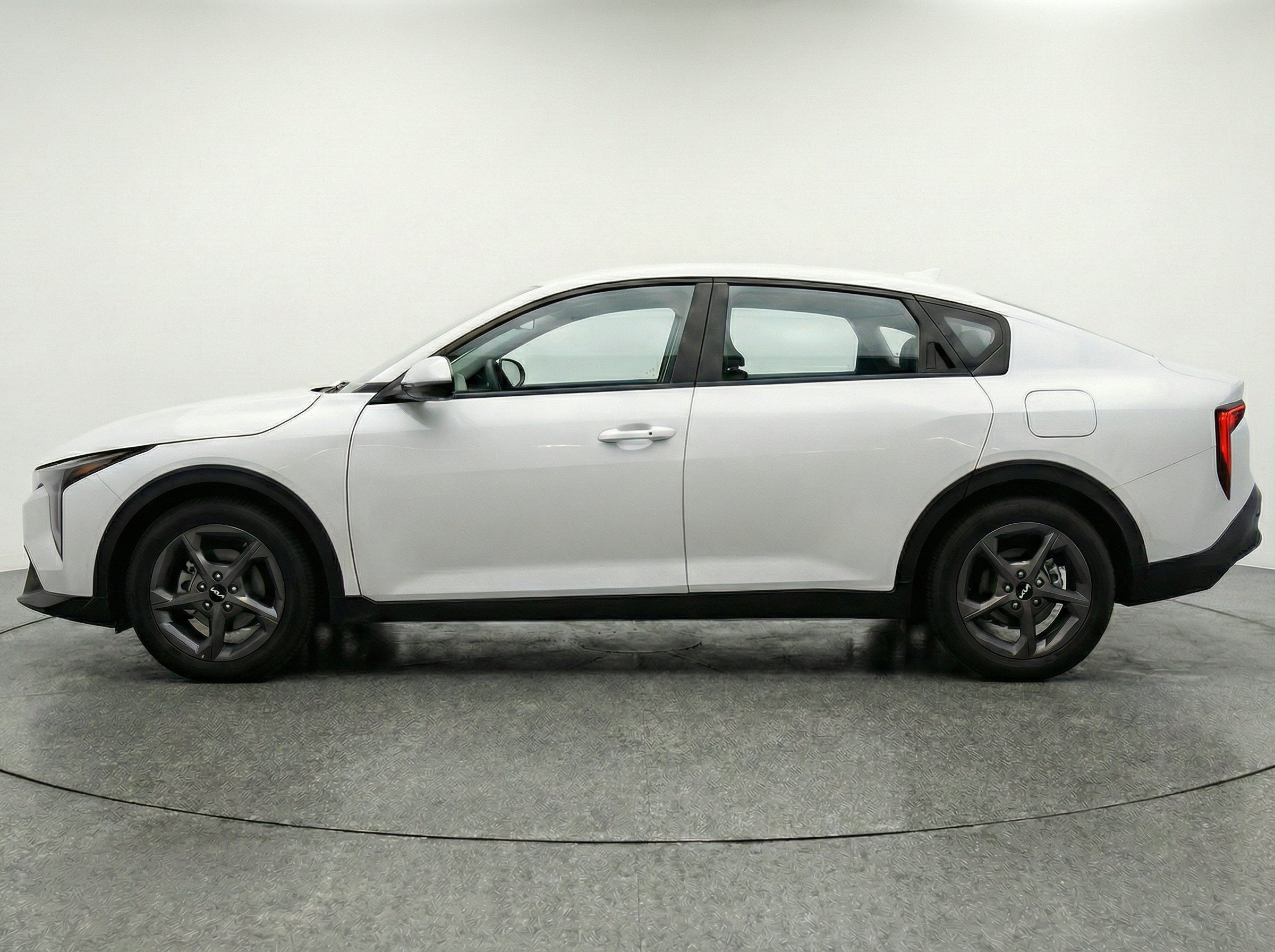 Thumbnail: 2025 Kia K4 - 5
