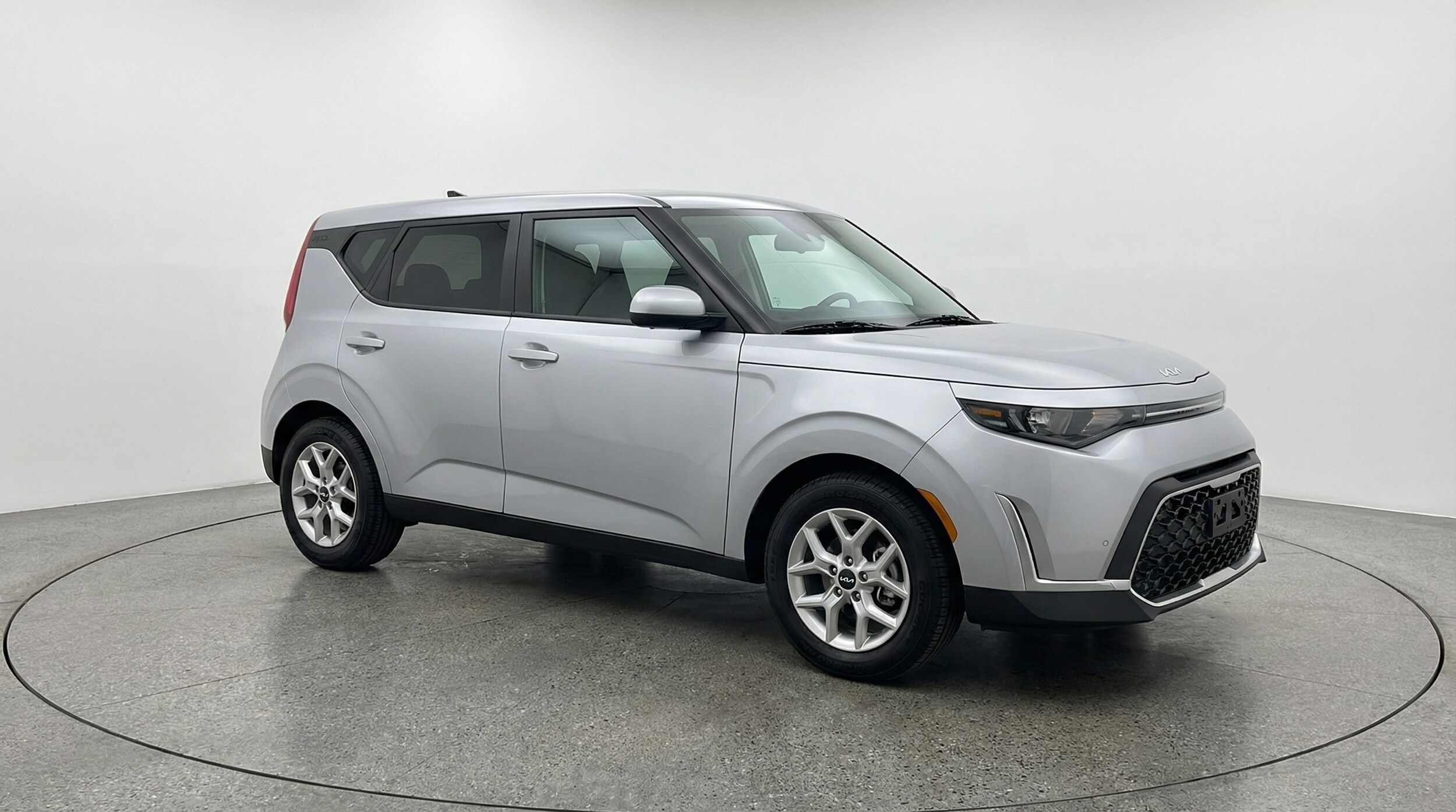 Thumbnail: 2025 Kia Soul - 1