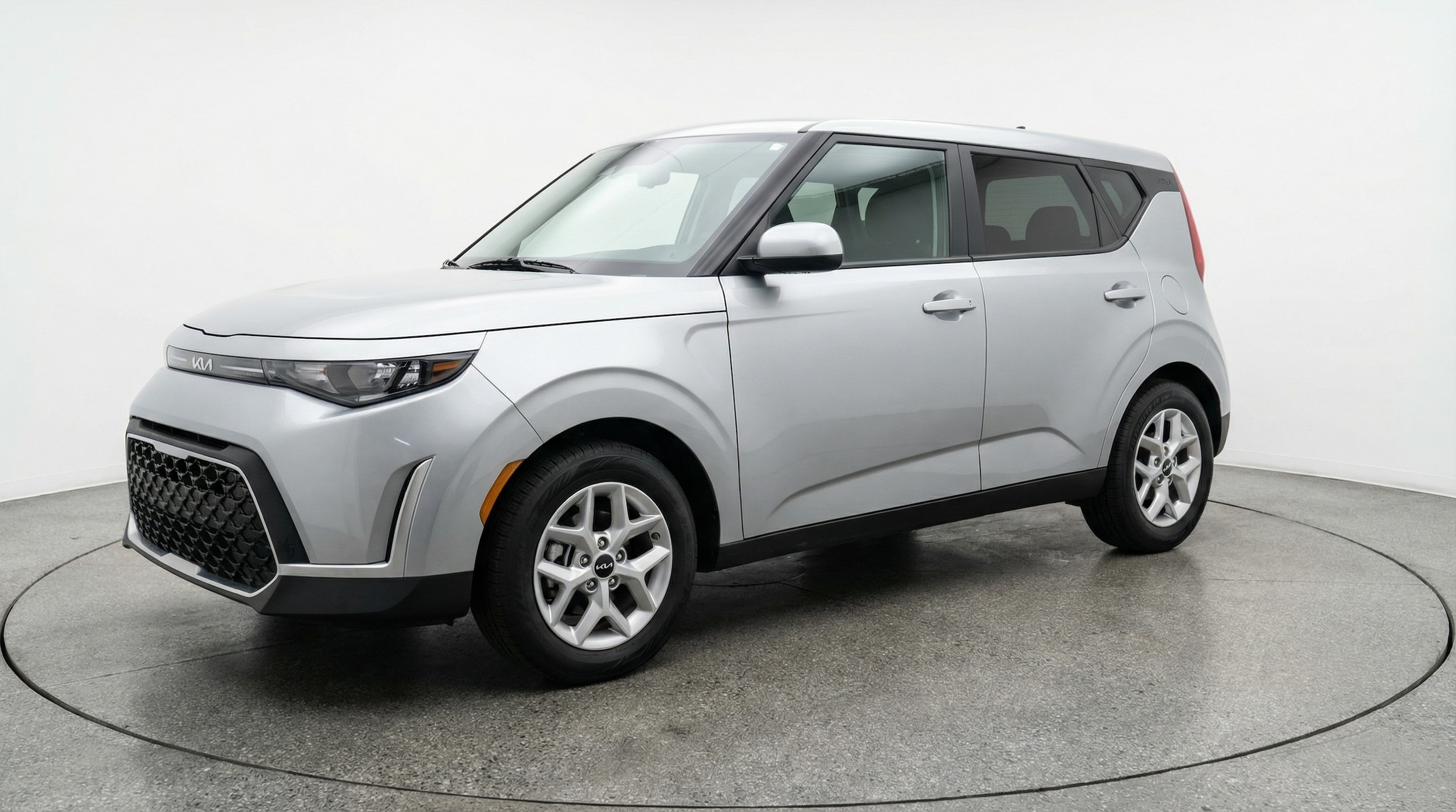 Thumbnail: 2025 Kia Soul - 3