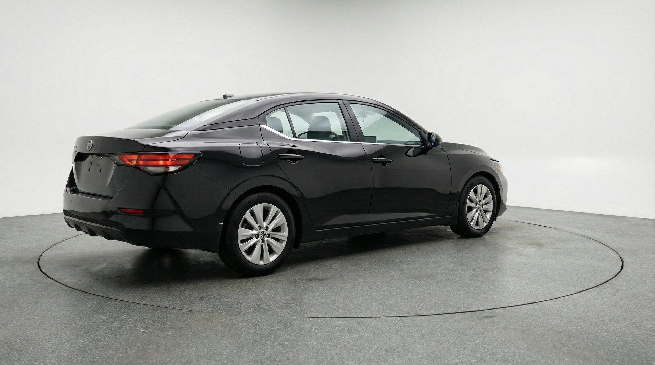 Thumbnail: 2025 Nissan Sentra - 9