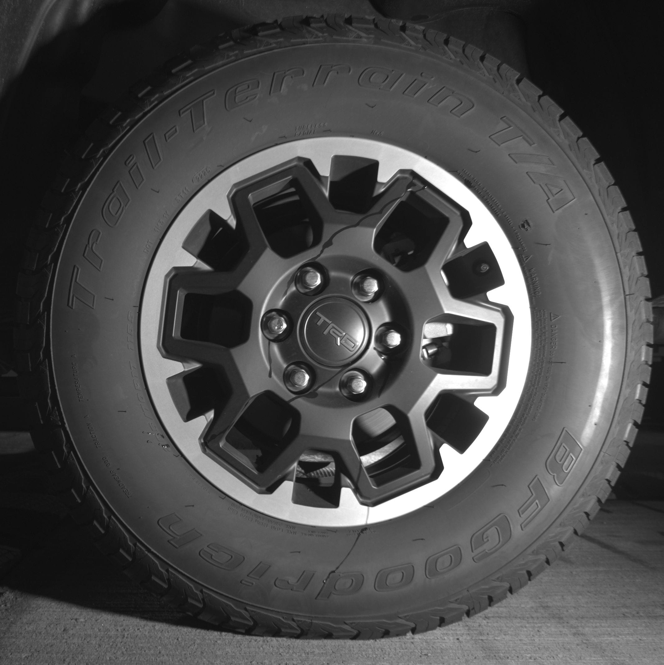 Thumbnail: 2025 Toyota Tacoma - 11