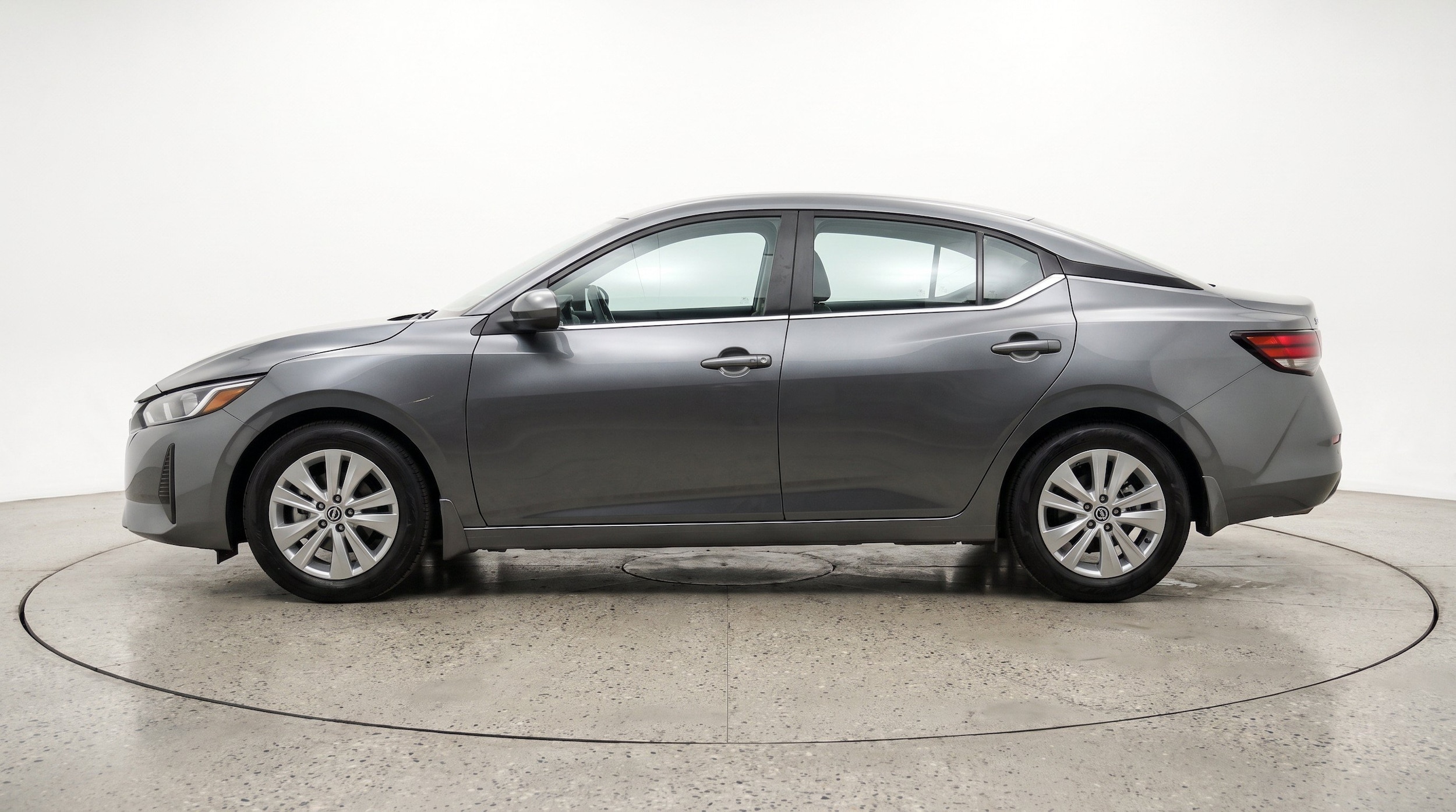 Thumbnail: 2025 Nissan Sentra - 5