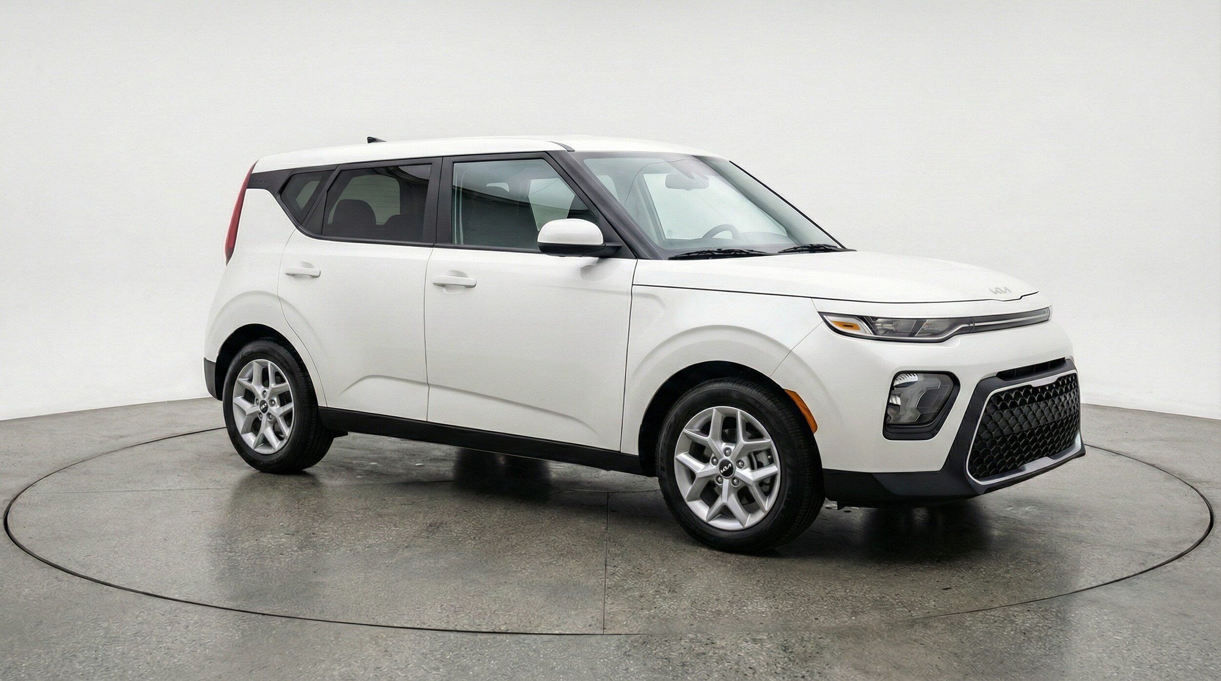 Thumbnail: 2025 Kia Soul - 1