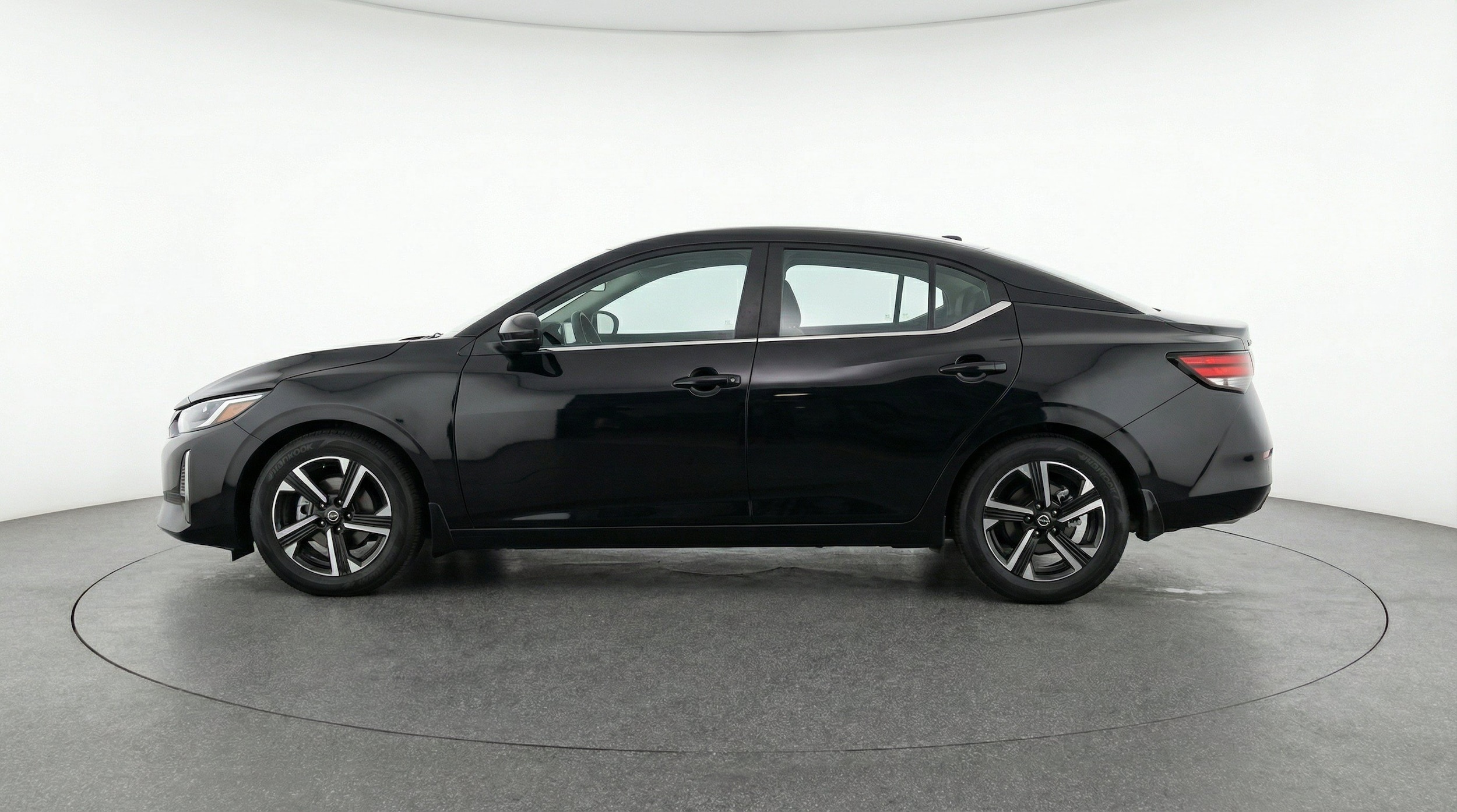 Thumbnail: 2025 Nissan Sentra - 5