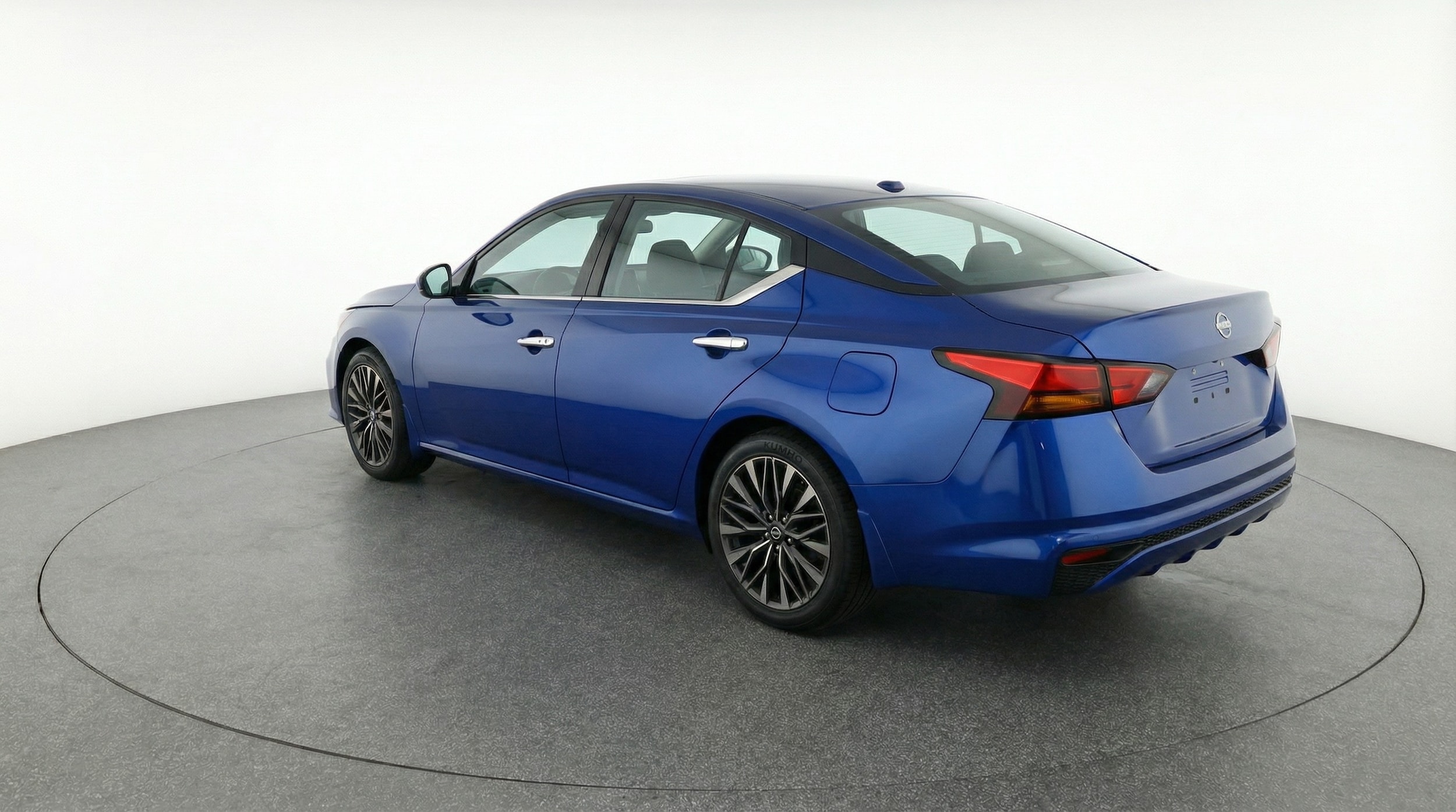 Thumbnail: 2025 Nissan Altima - 5