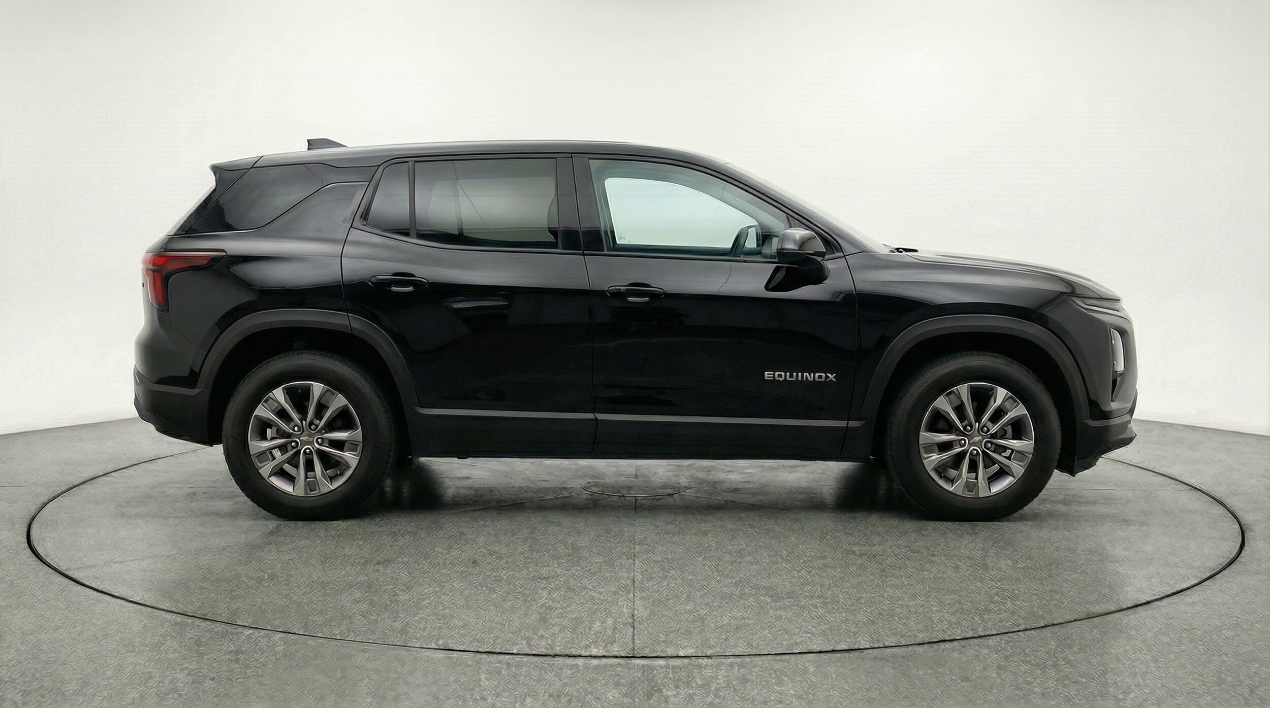 Thumbnail: 2025 Chevrolet Equinox - 8